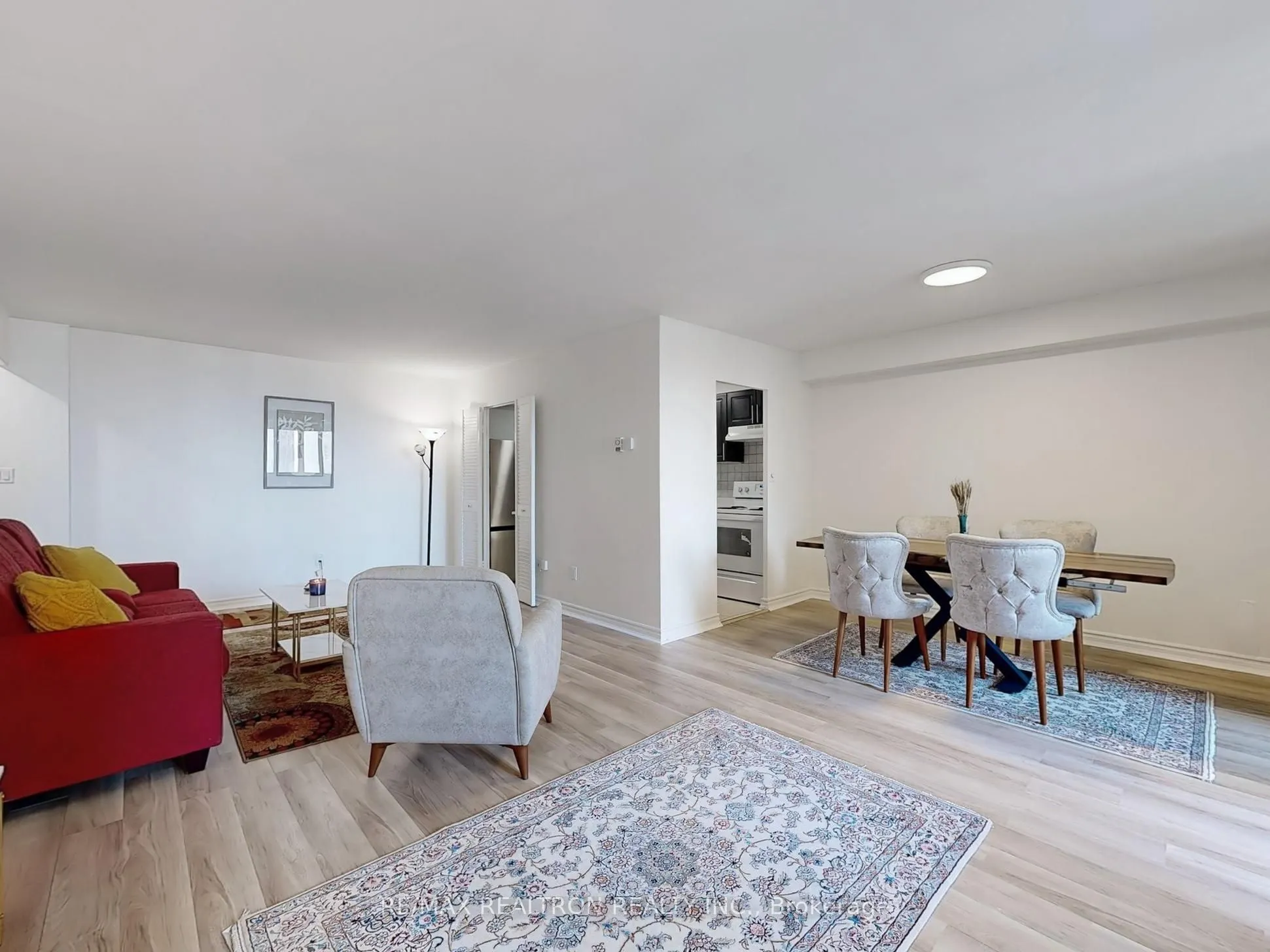 1 Massey Square, #2419