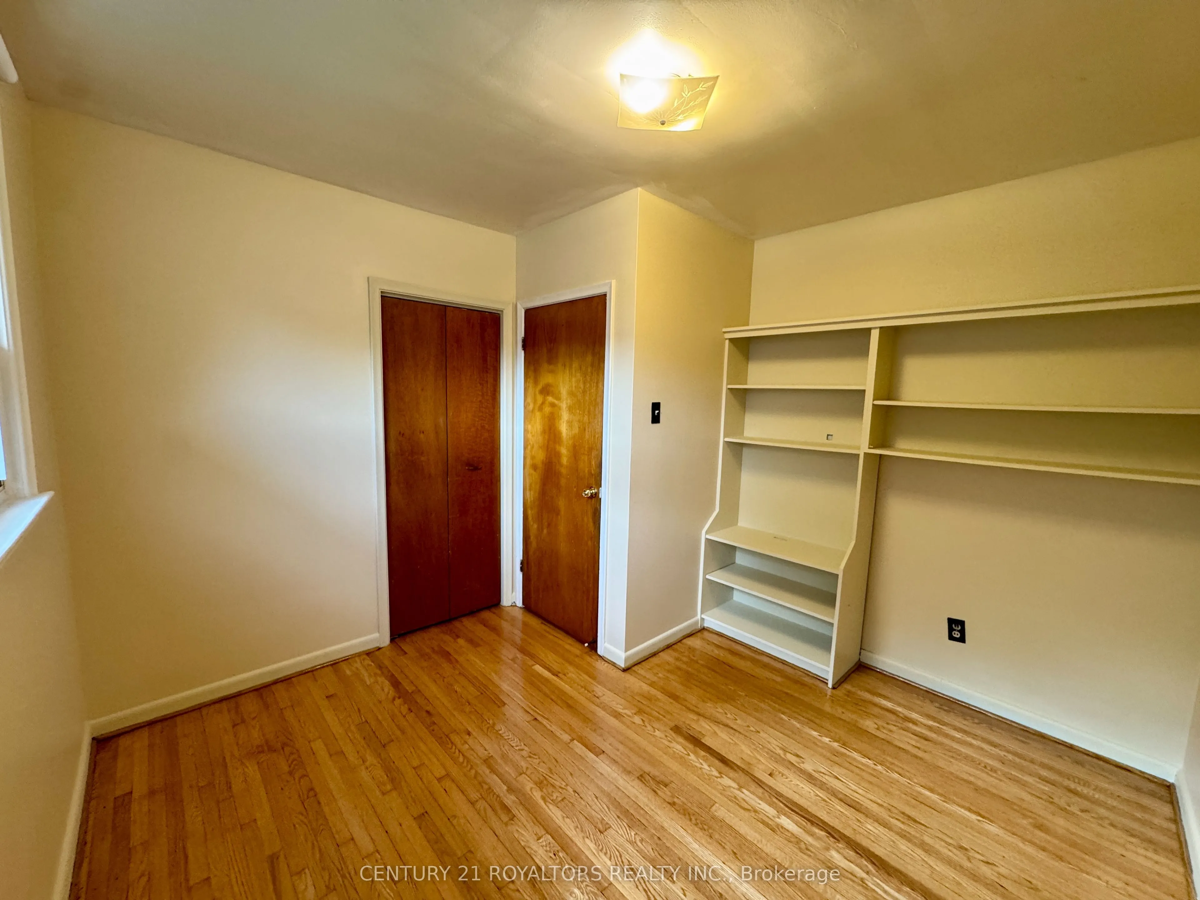70 Marbury Crescent