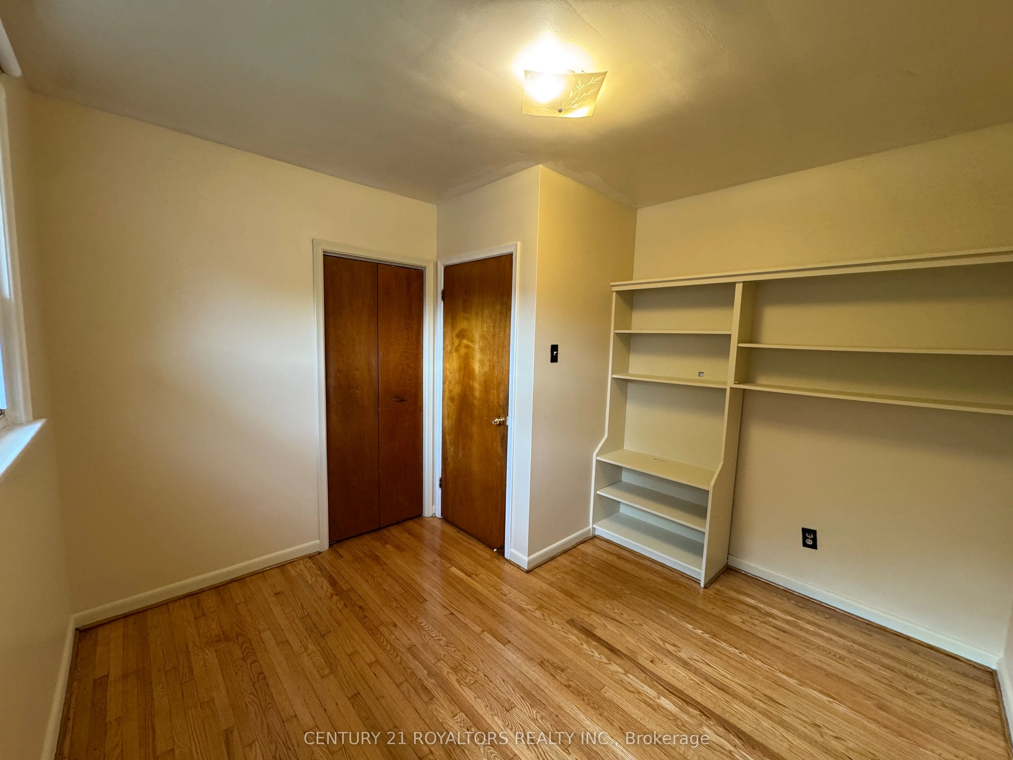 70 Marbury Crescent