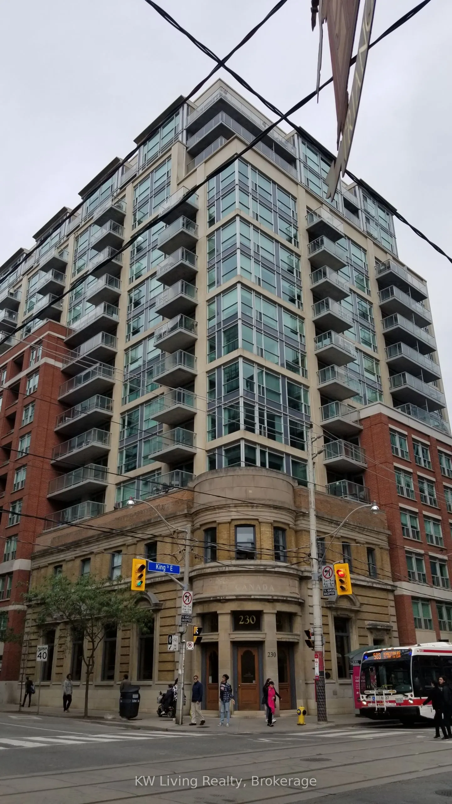230 King Street E, #1121