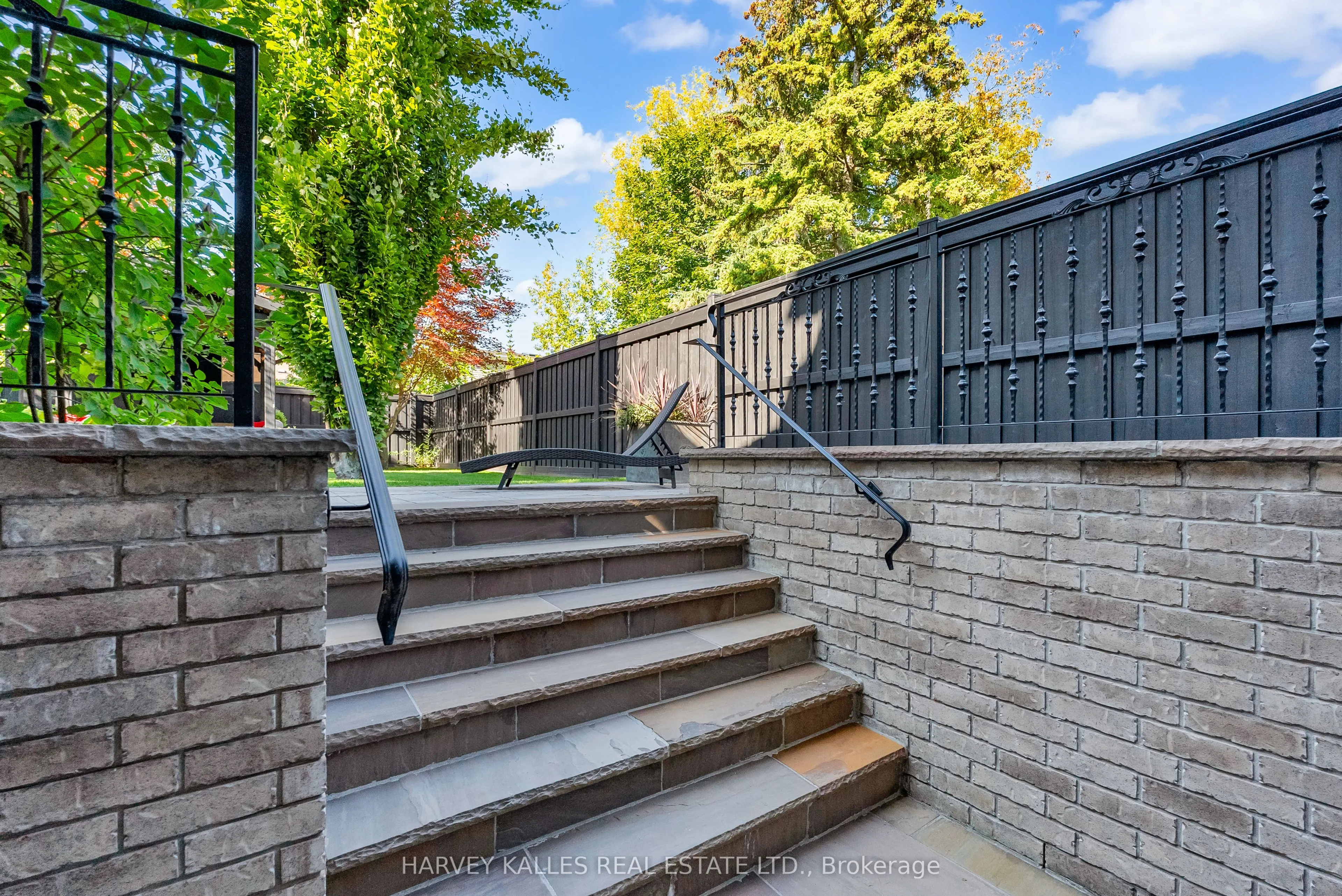292 Johnston Avenue