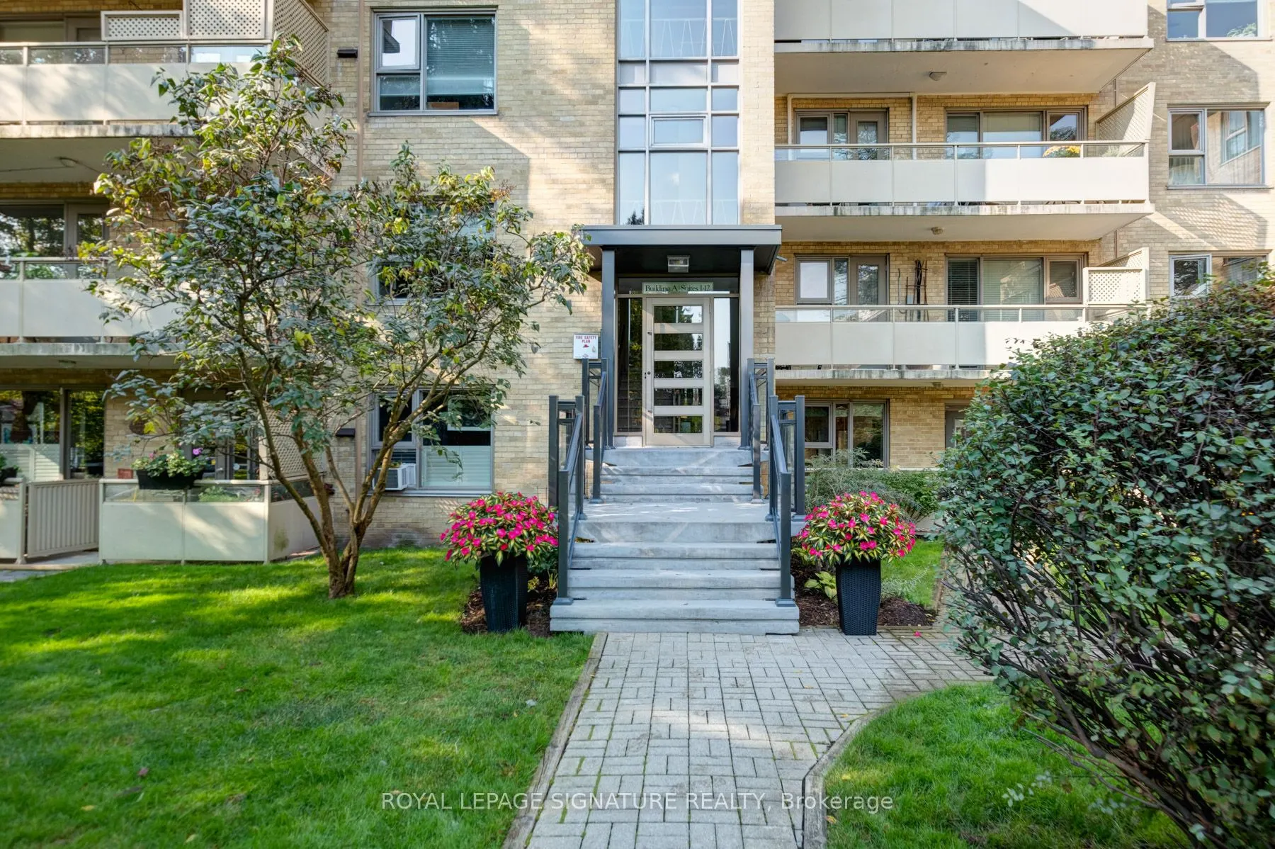 8 Corinth Gardens, #3