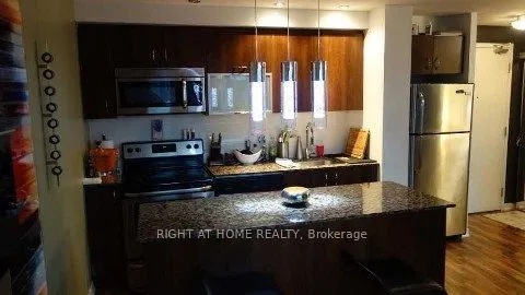 55 East Liberty Street, #812