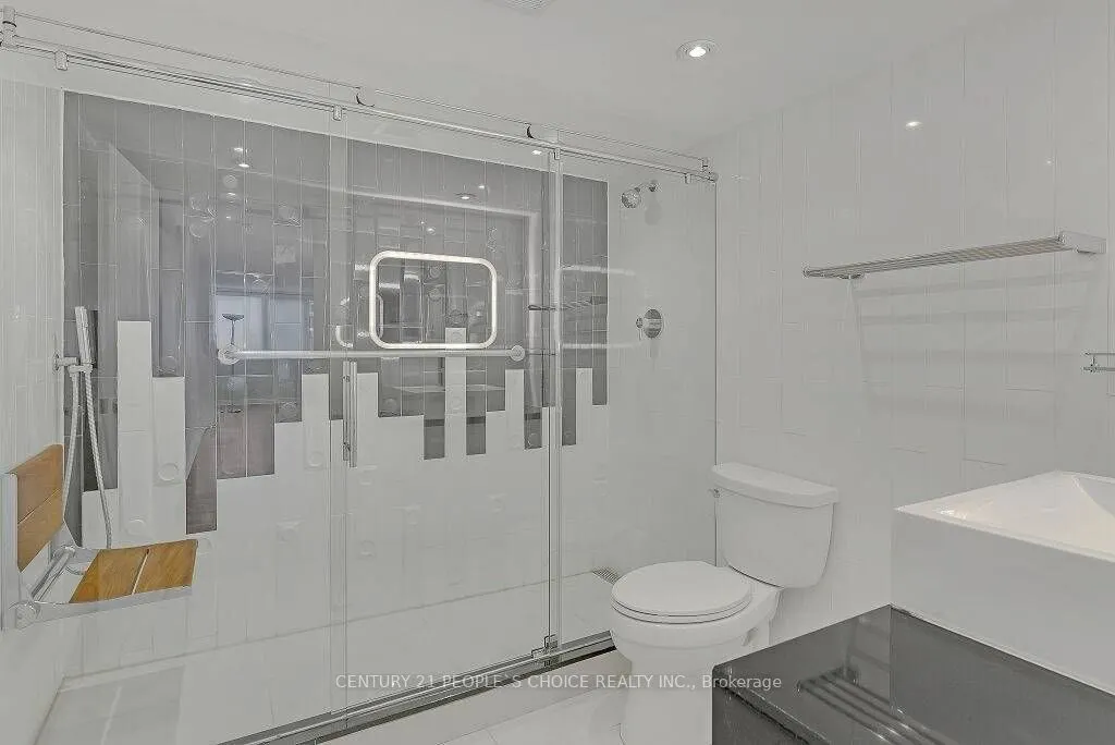 256 Jarvis Street, #14A