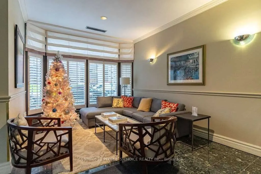 256 Jarvis Street, #14A