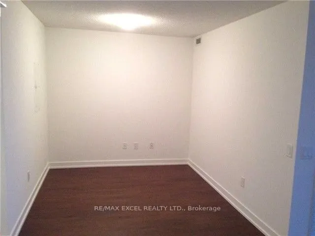 121 Mcmahon Drive, #1211