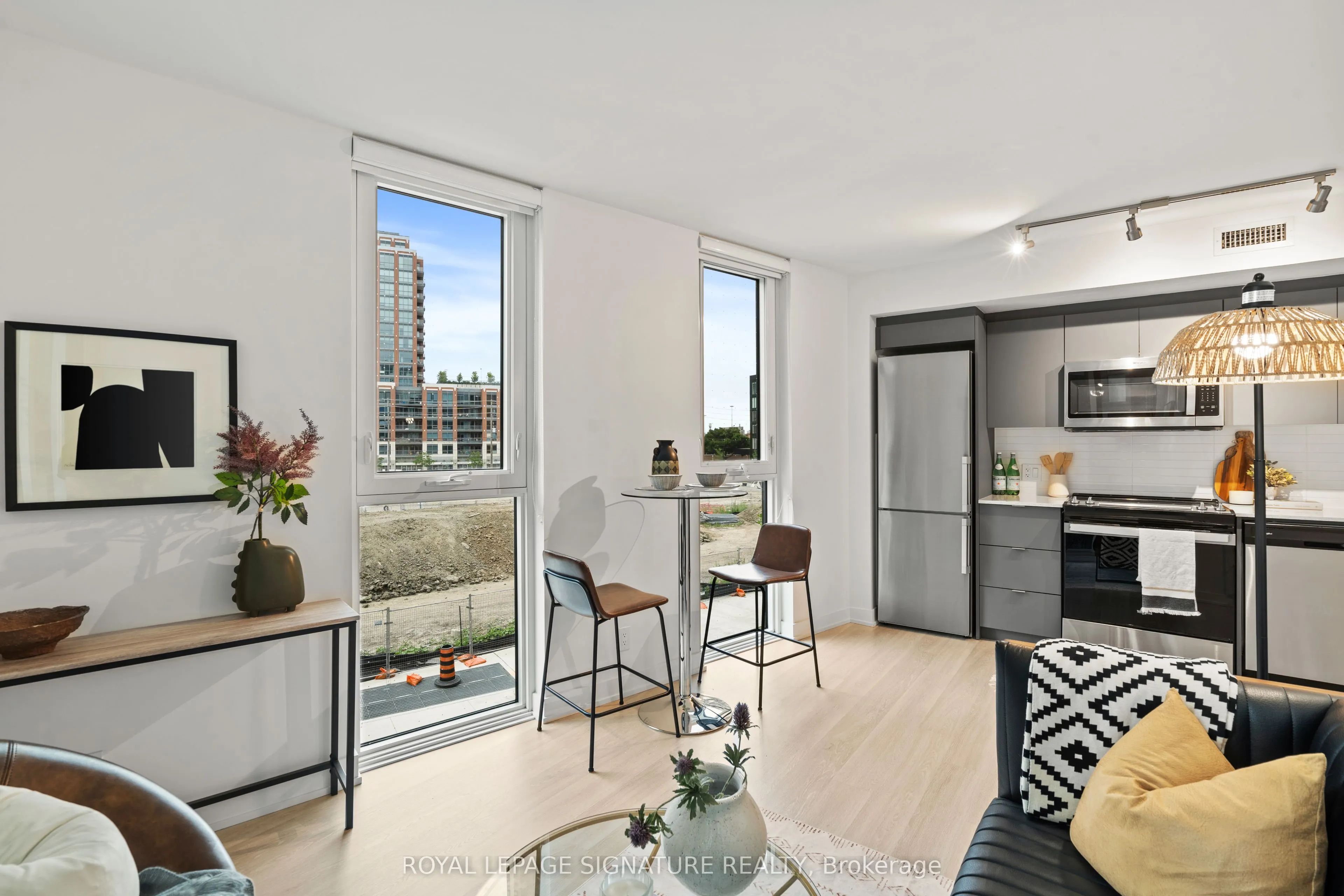 30 Tretti Way, #203