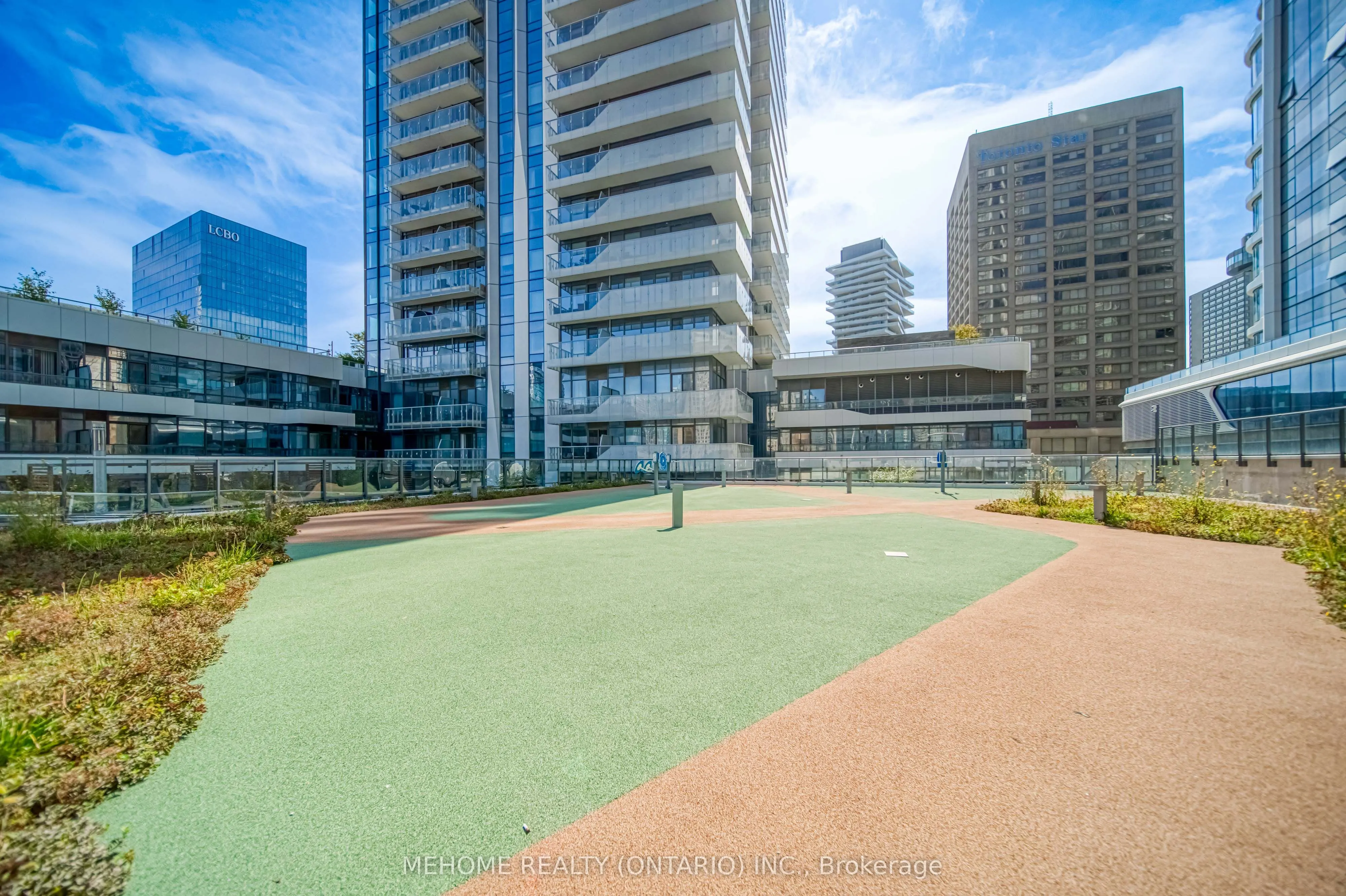 28 Freeland Street, #1501