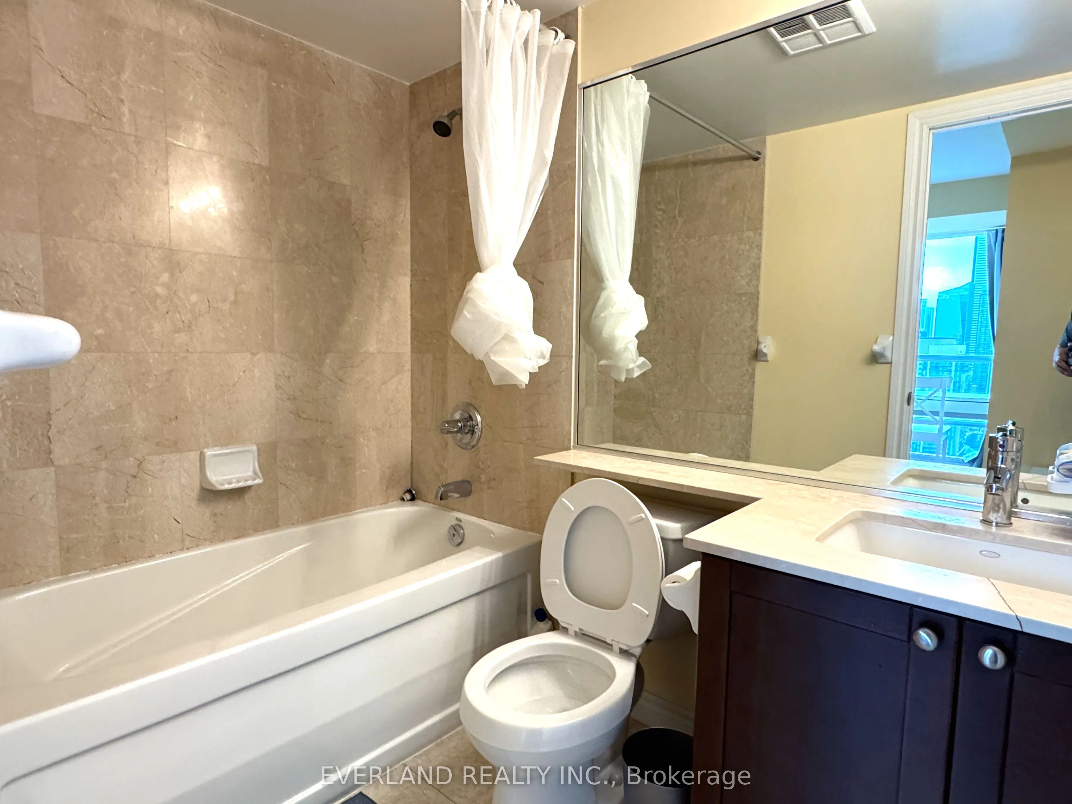 761 Bay Street, #3009