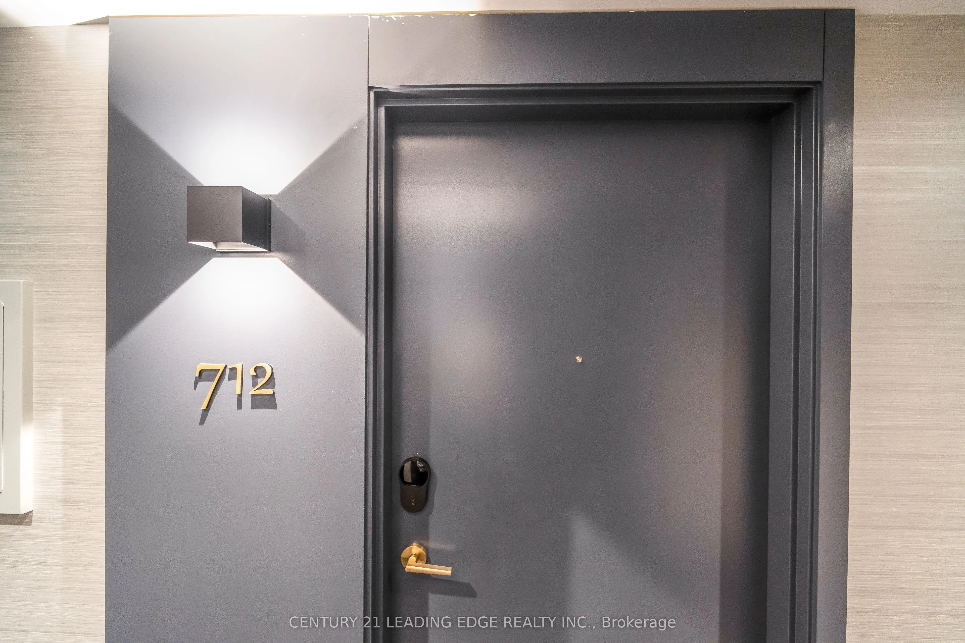 543 RICHMOND Street W, #712