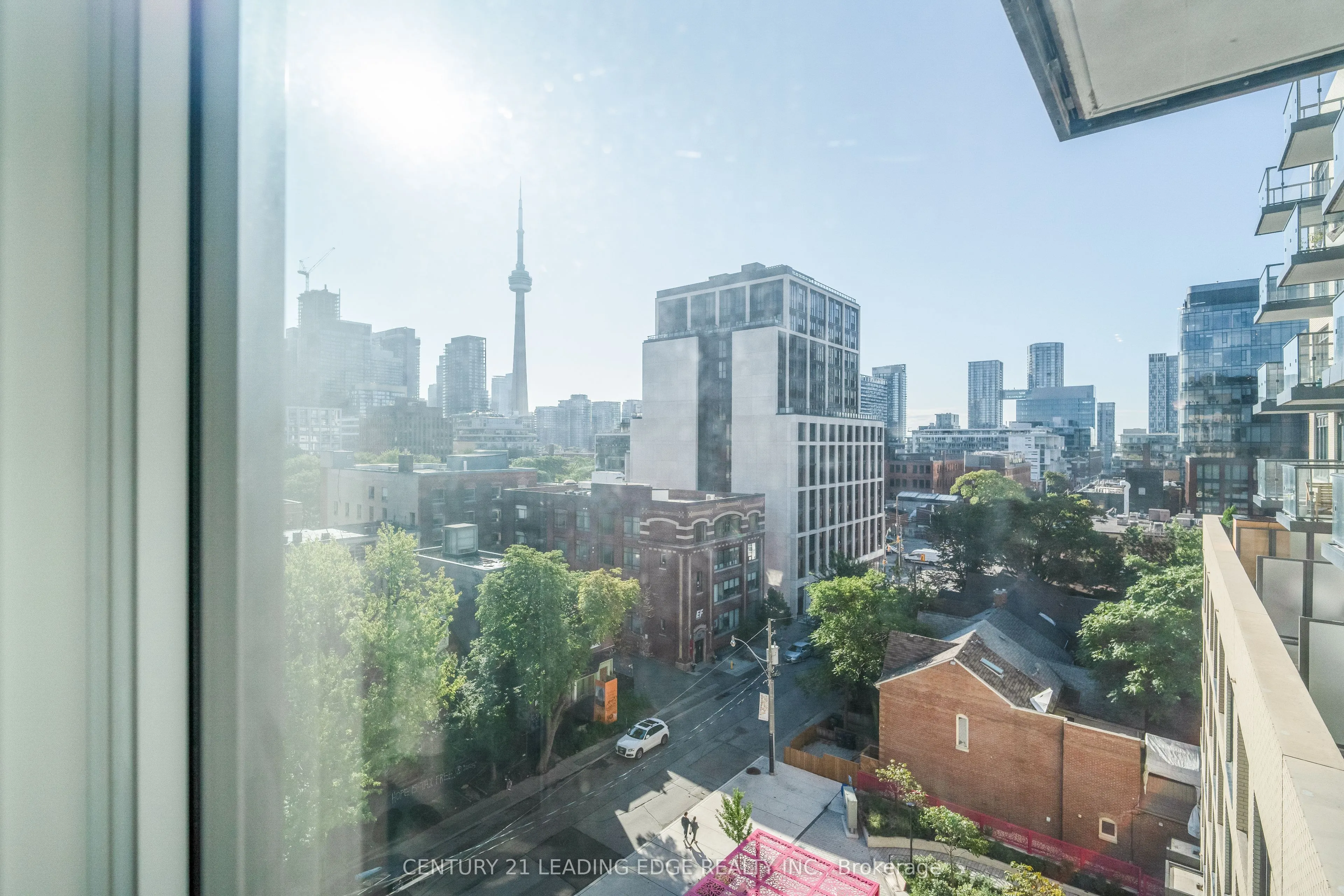 543 RICHMOND Street W, #712