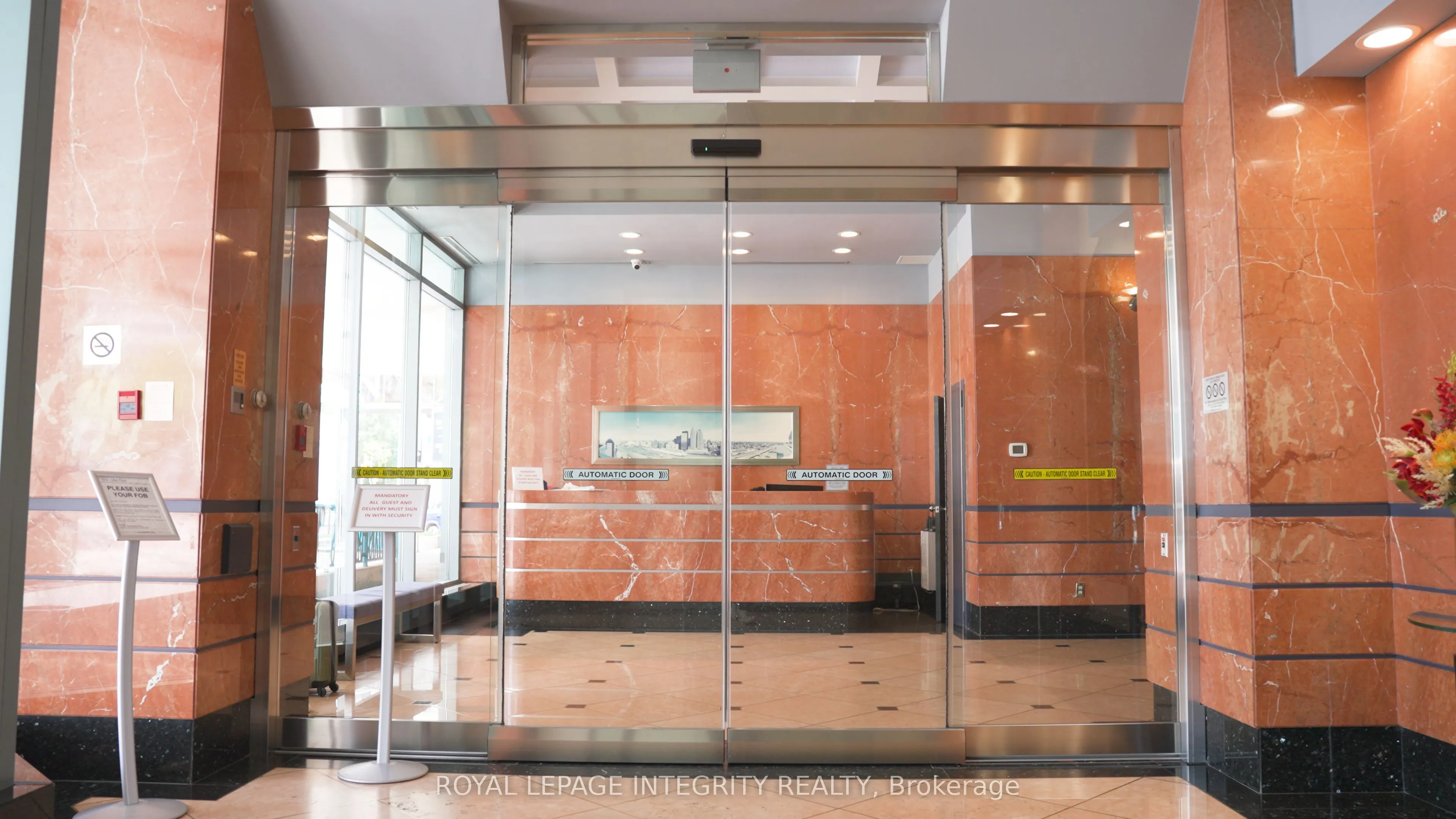 10 Queens Quay W, #1410