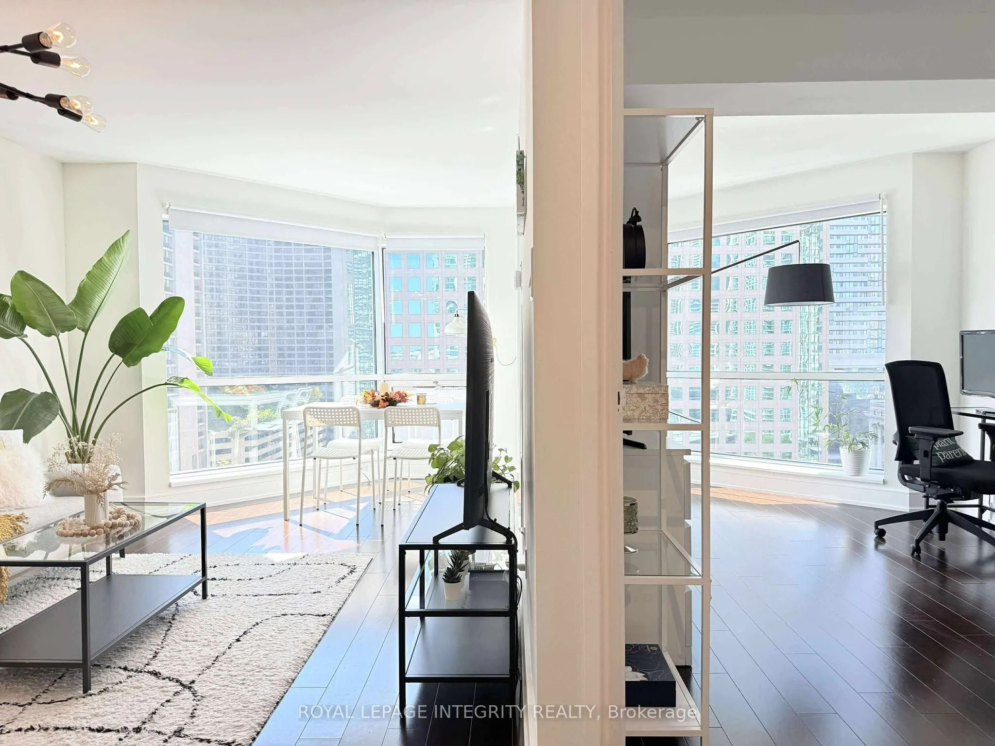 10 Queens Quay W, #1410
