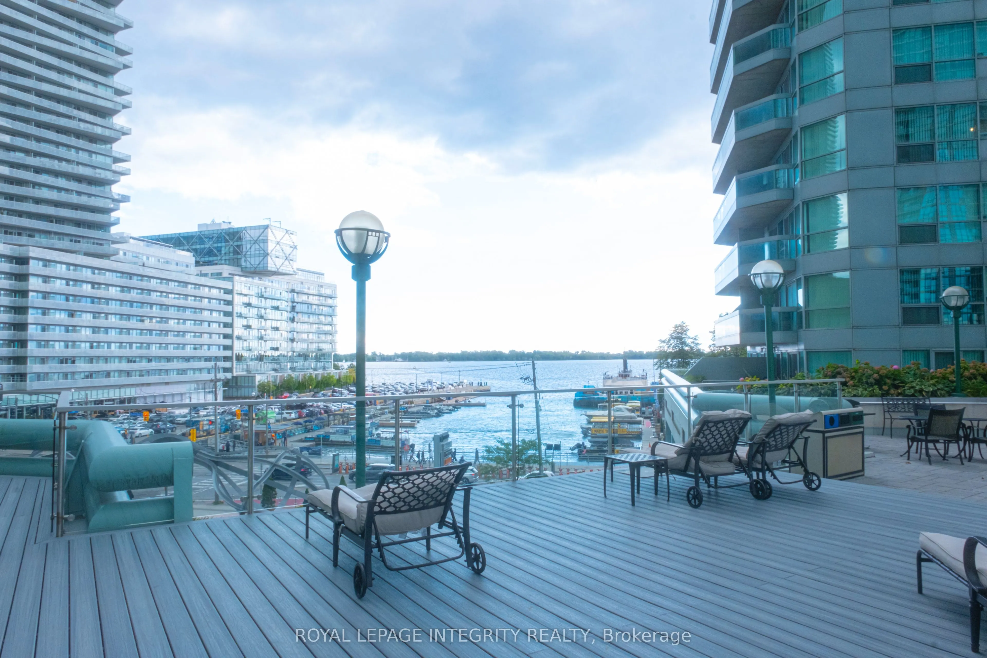 10 Queens Quay W, #1410
