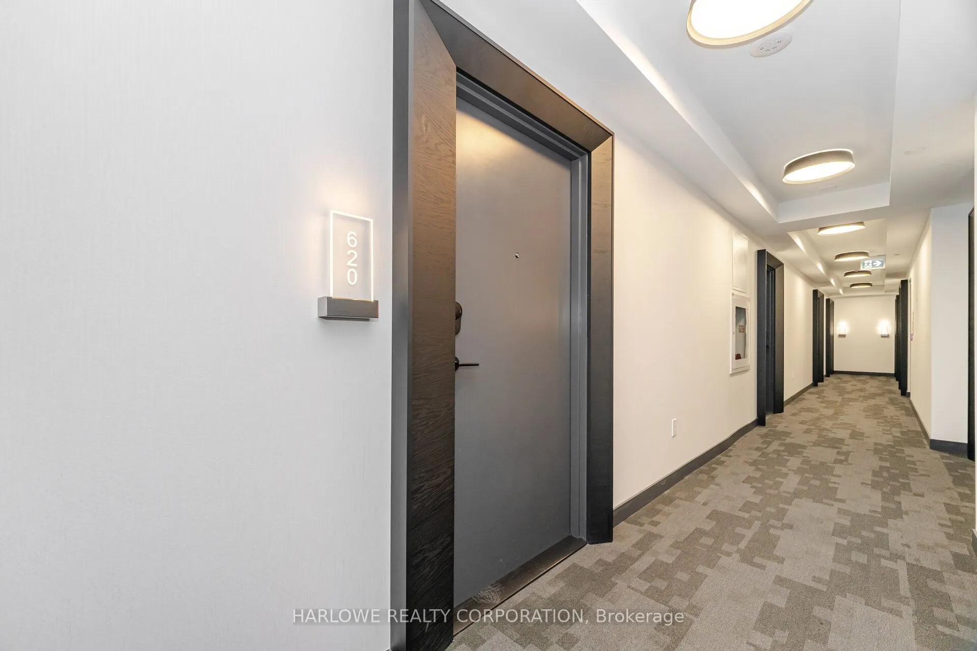 60 Princess Street, #620 SE