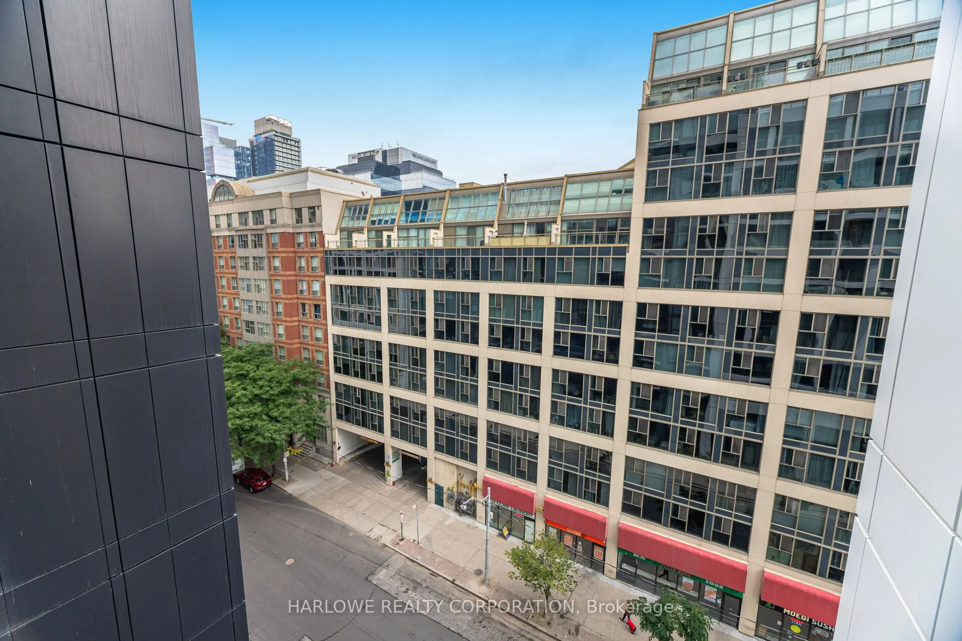 60 Princess Street, #620 SE