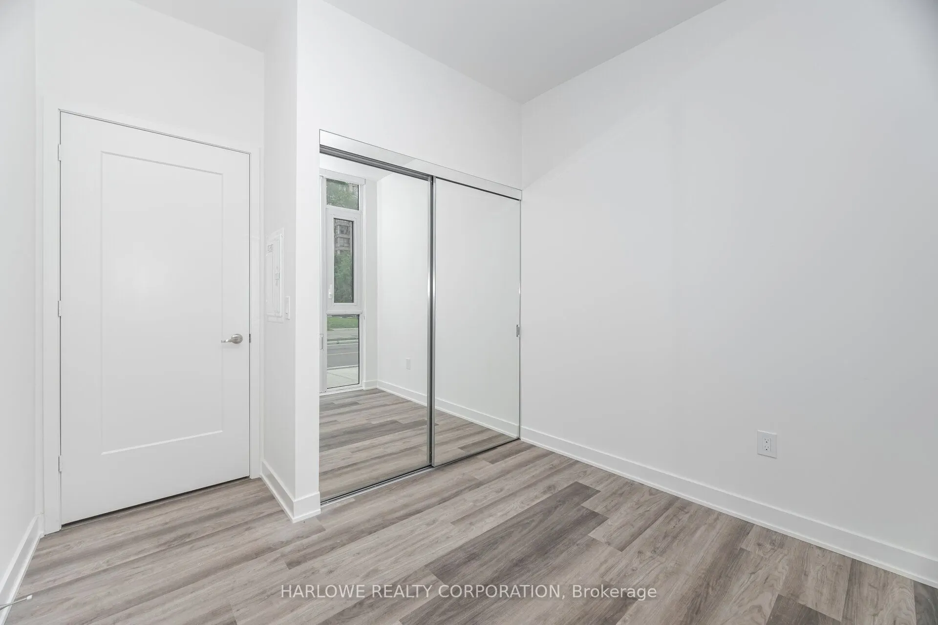 60 Princess Street, #107 Se