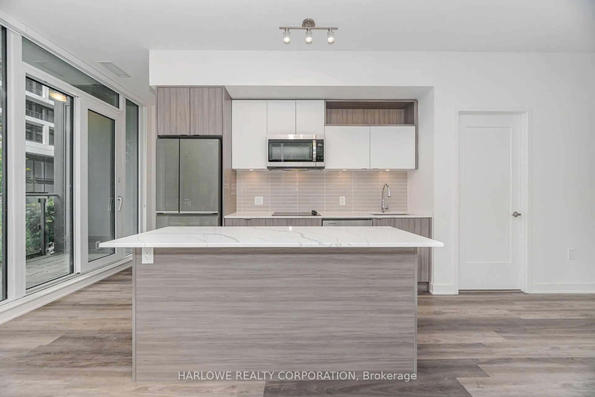 60 Princess Street, #107 Se