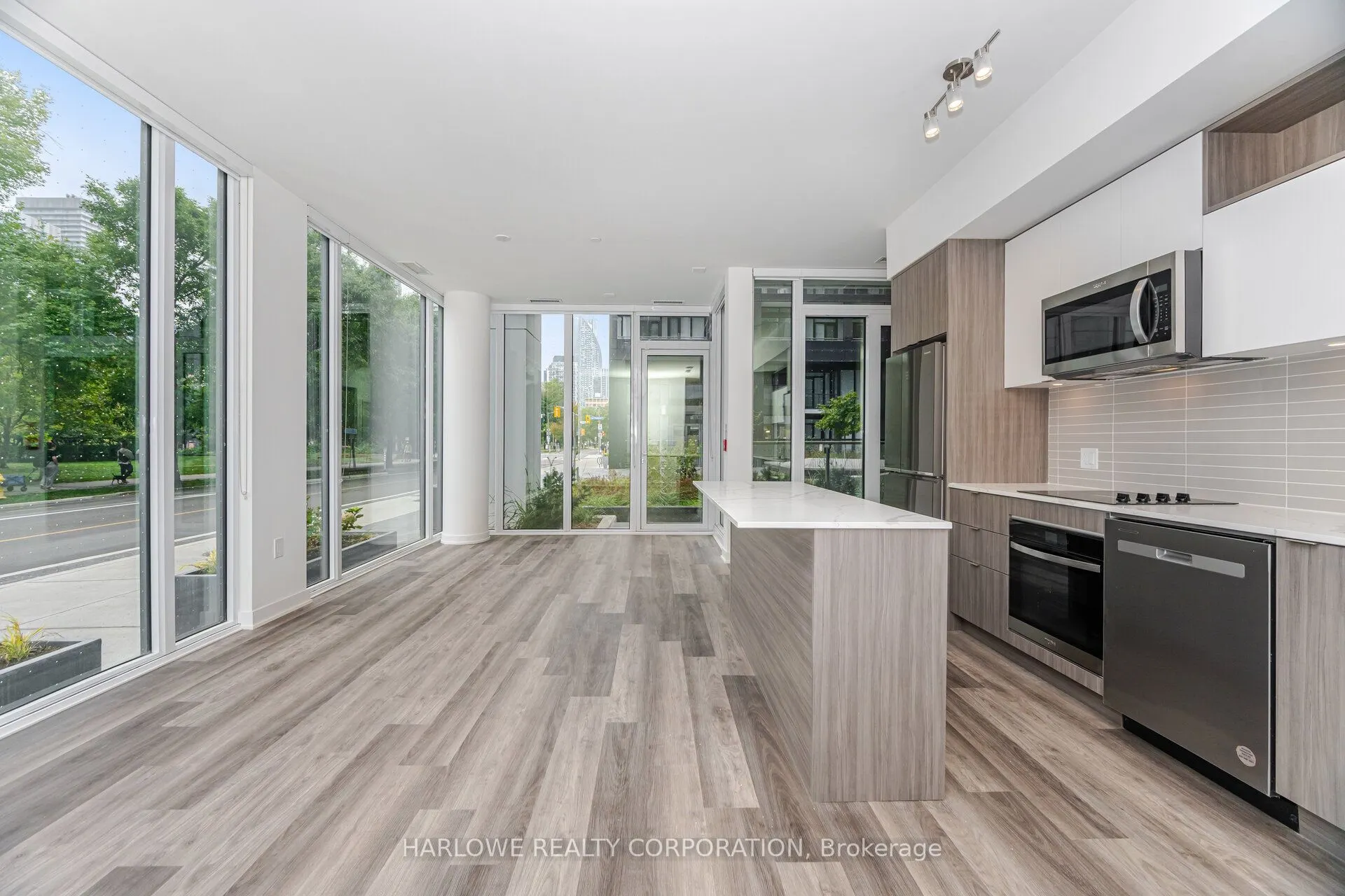 60 Princess Street, #107 Se