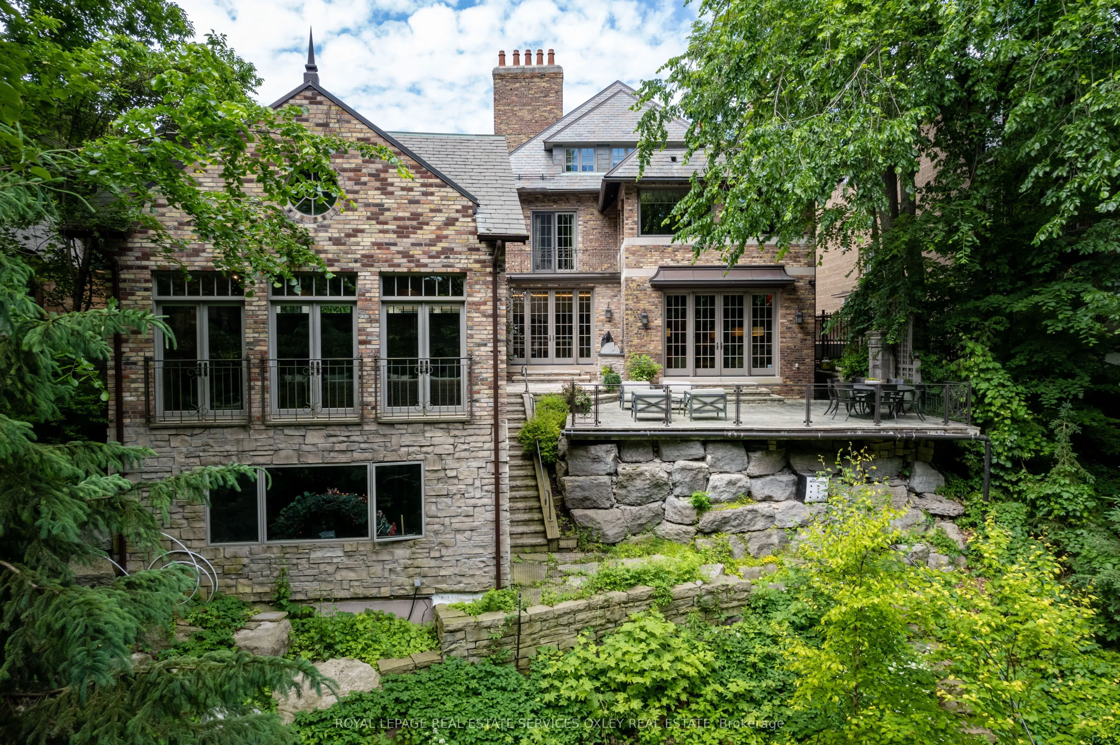 5 Thornwood Road
