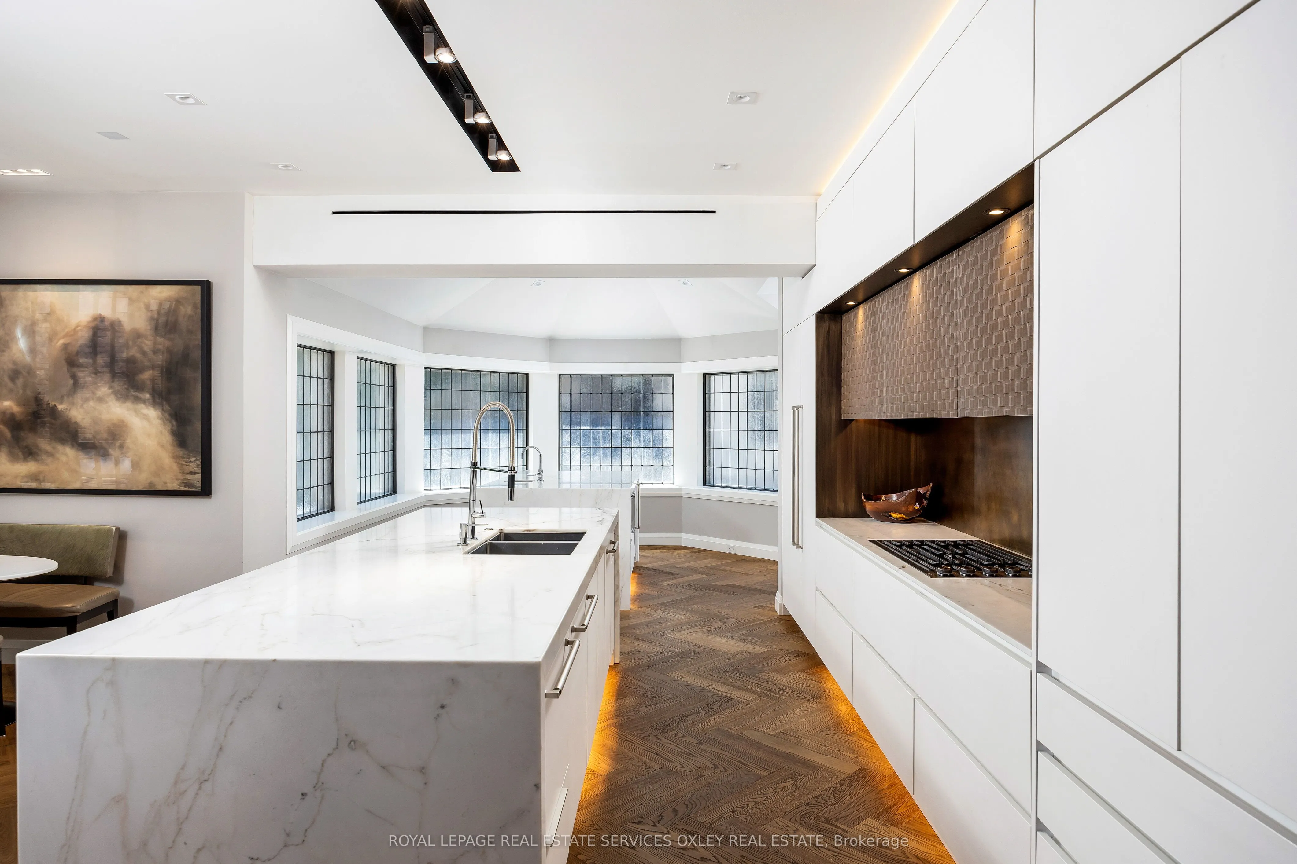 5 Thornwood Road