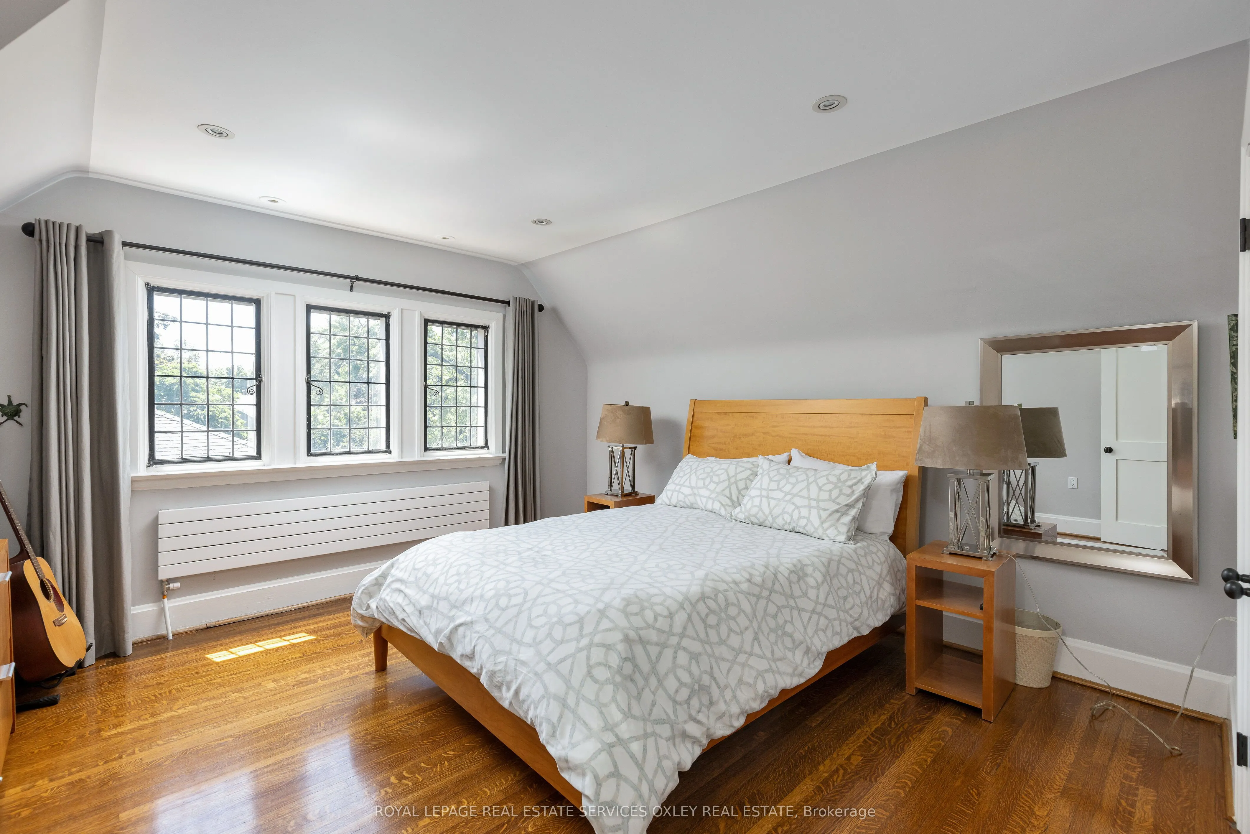 5 Thornwood Road