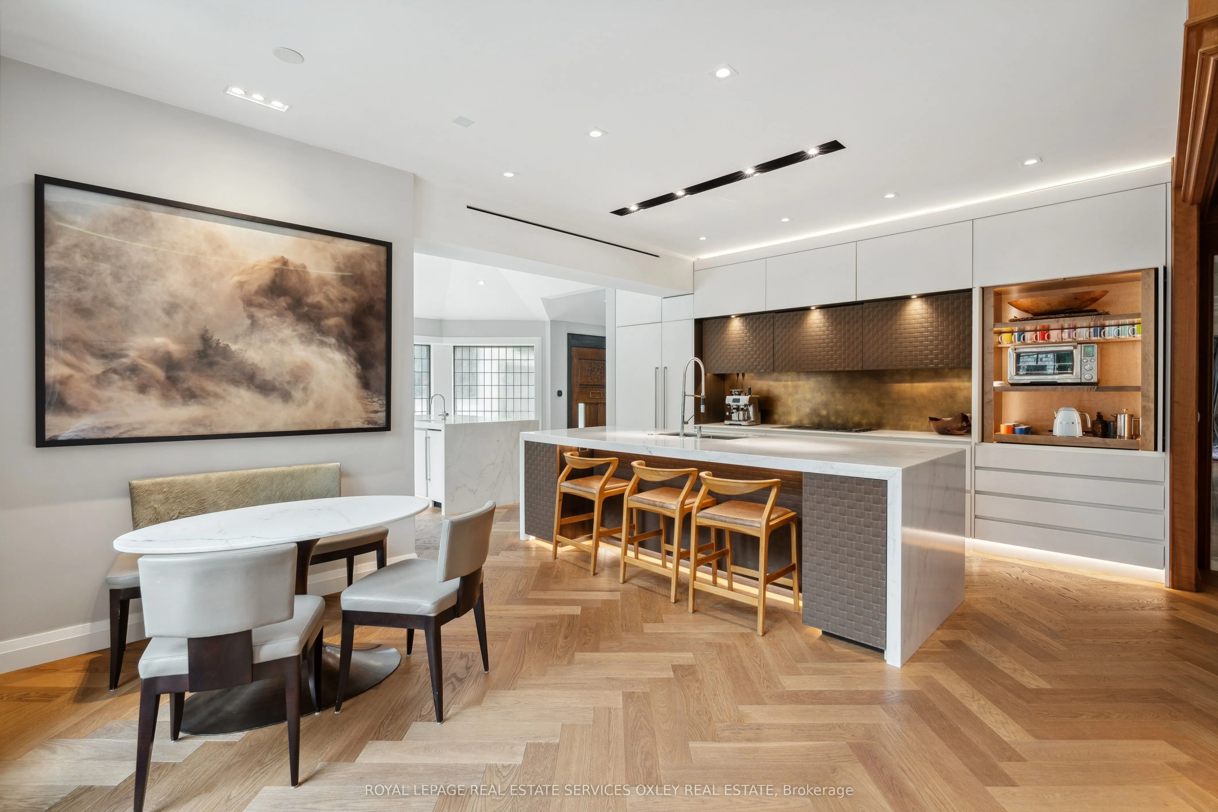 5 Thornwood Road