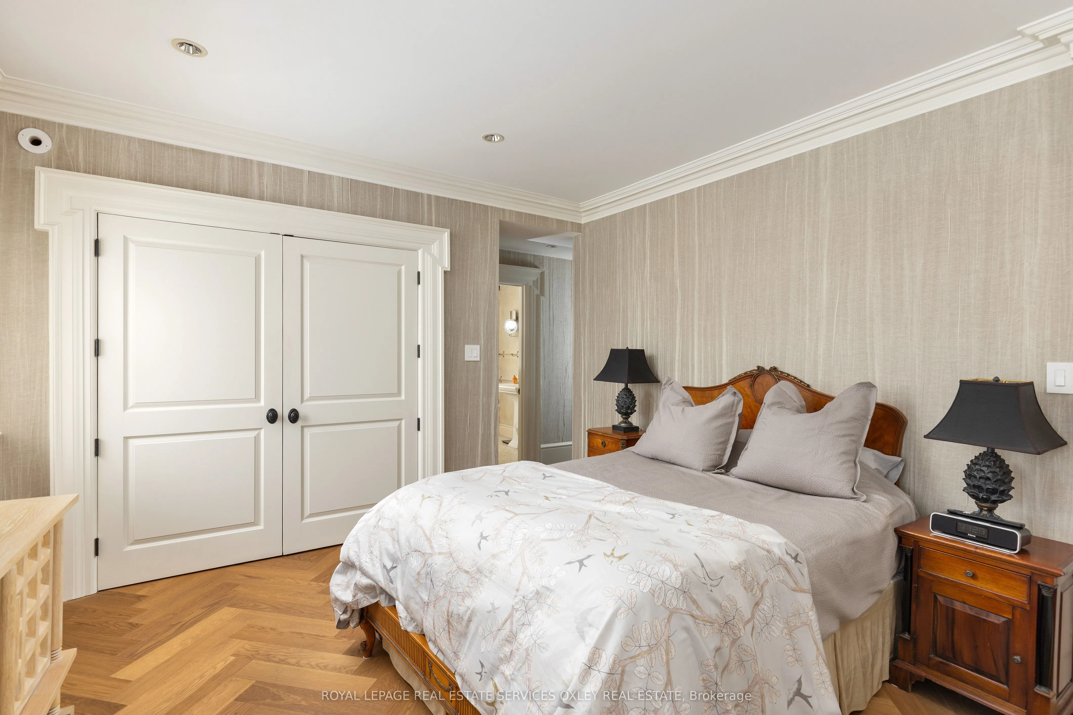 5 Thornwood Road