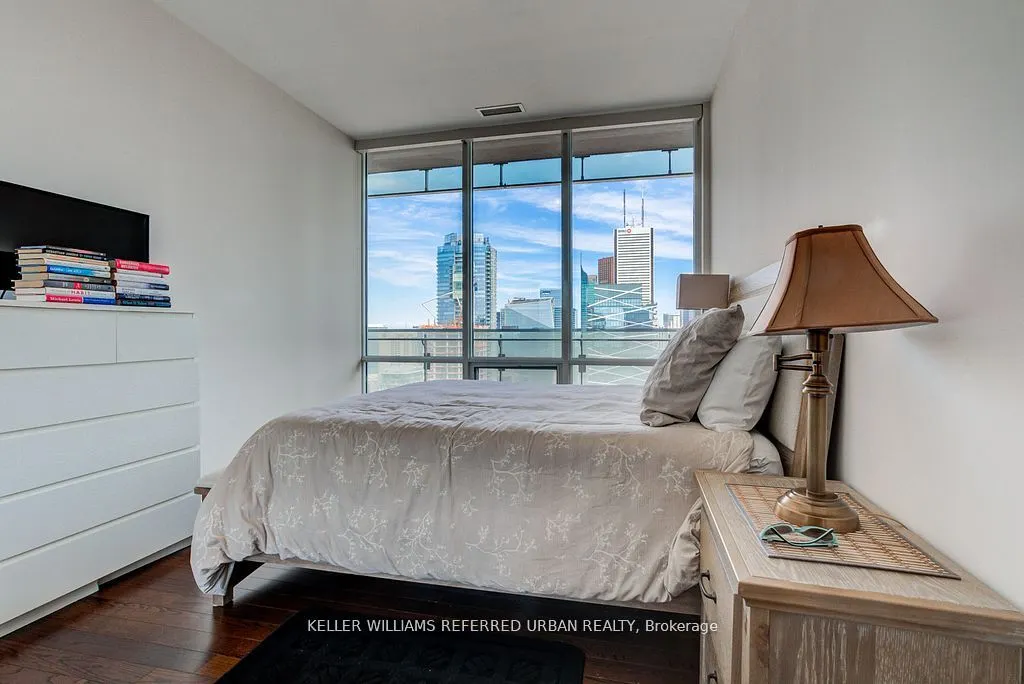 80 John Street, #4406