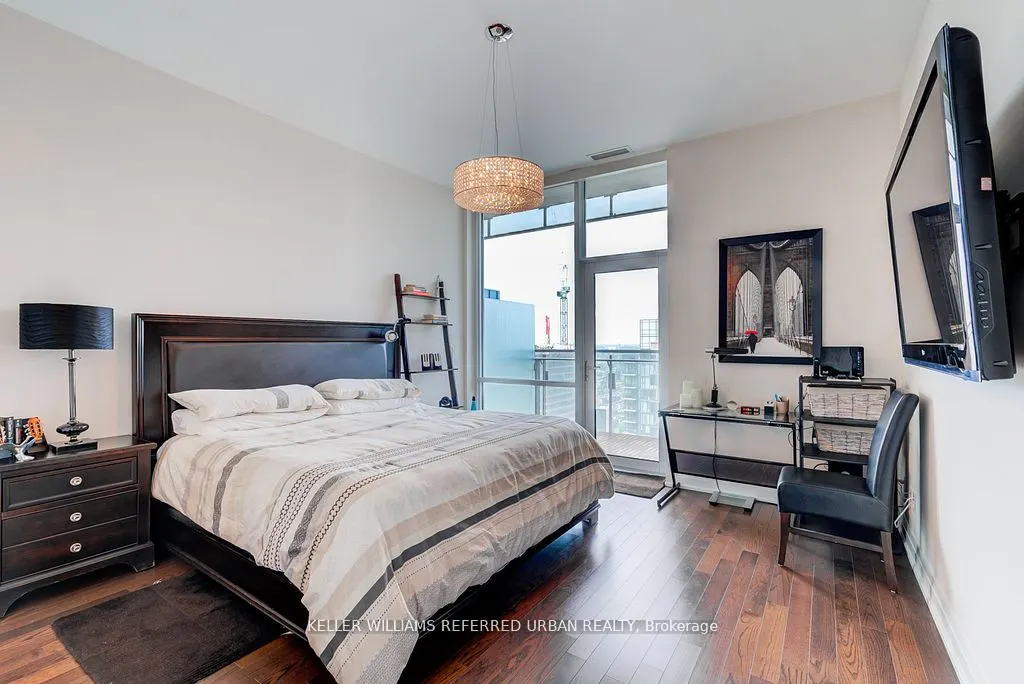 80 John Street, #4406