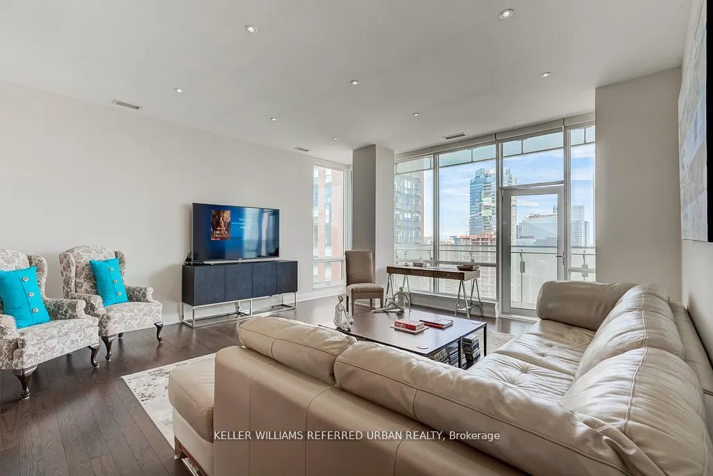 80 John Street, #4406