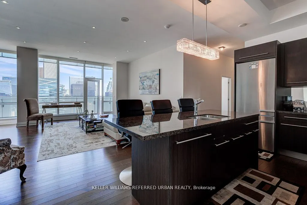 80 John Street, #4406