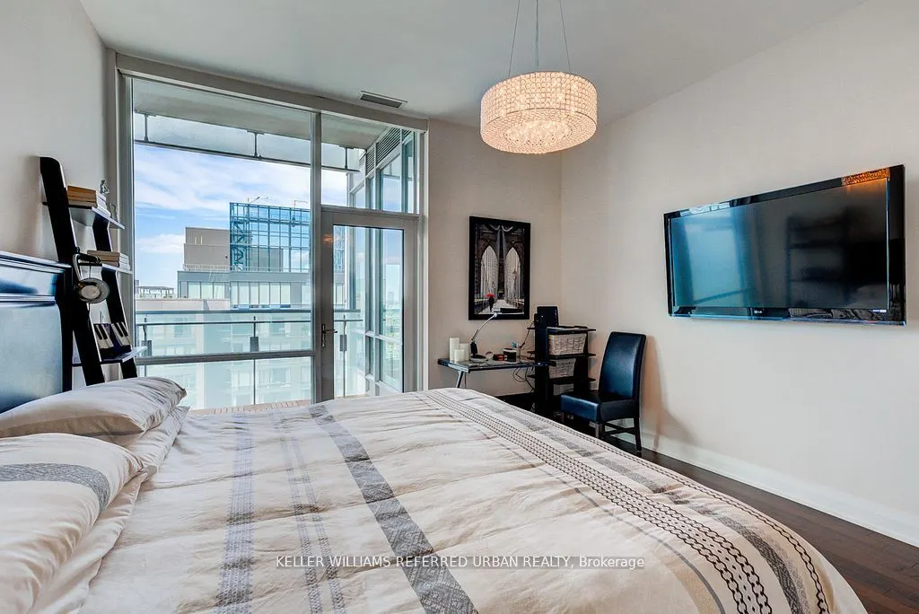 80 John Street, #4406