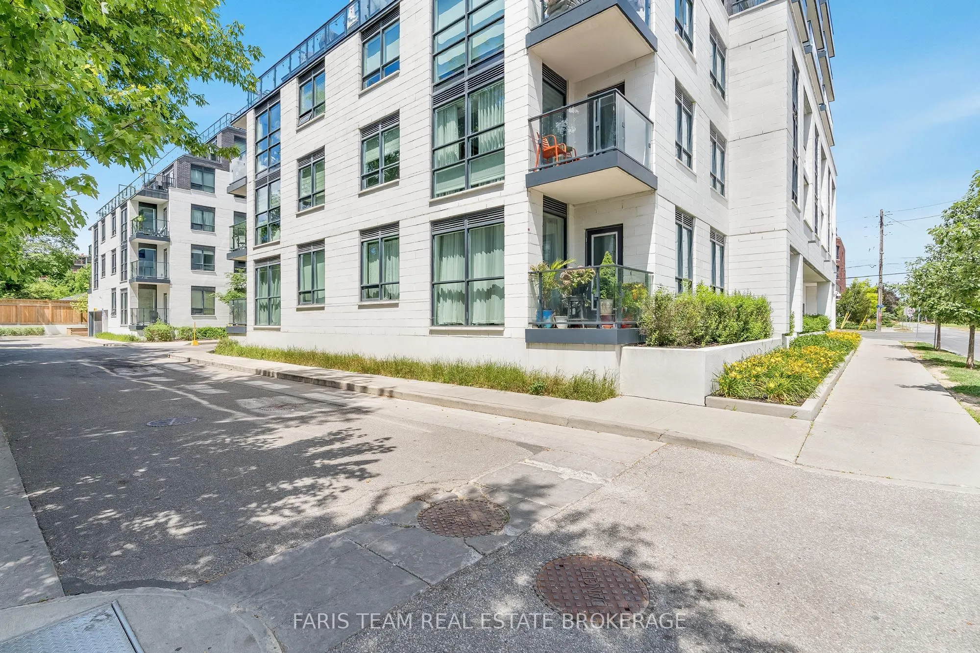 741 Sheppard Avenue W, #401