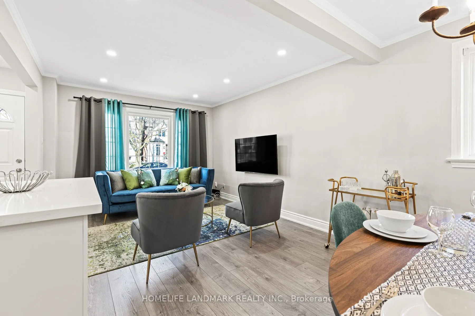 107 Parklea Drive