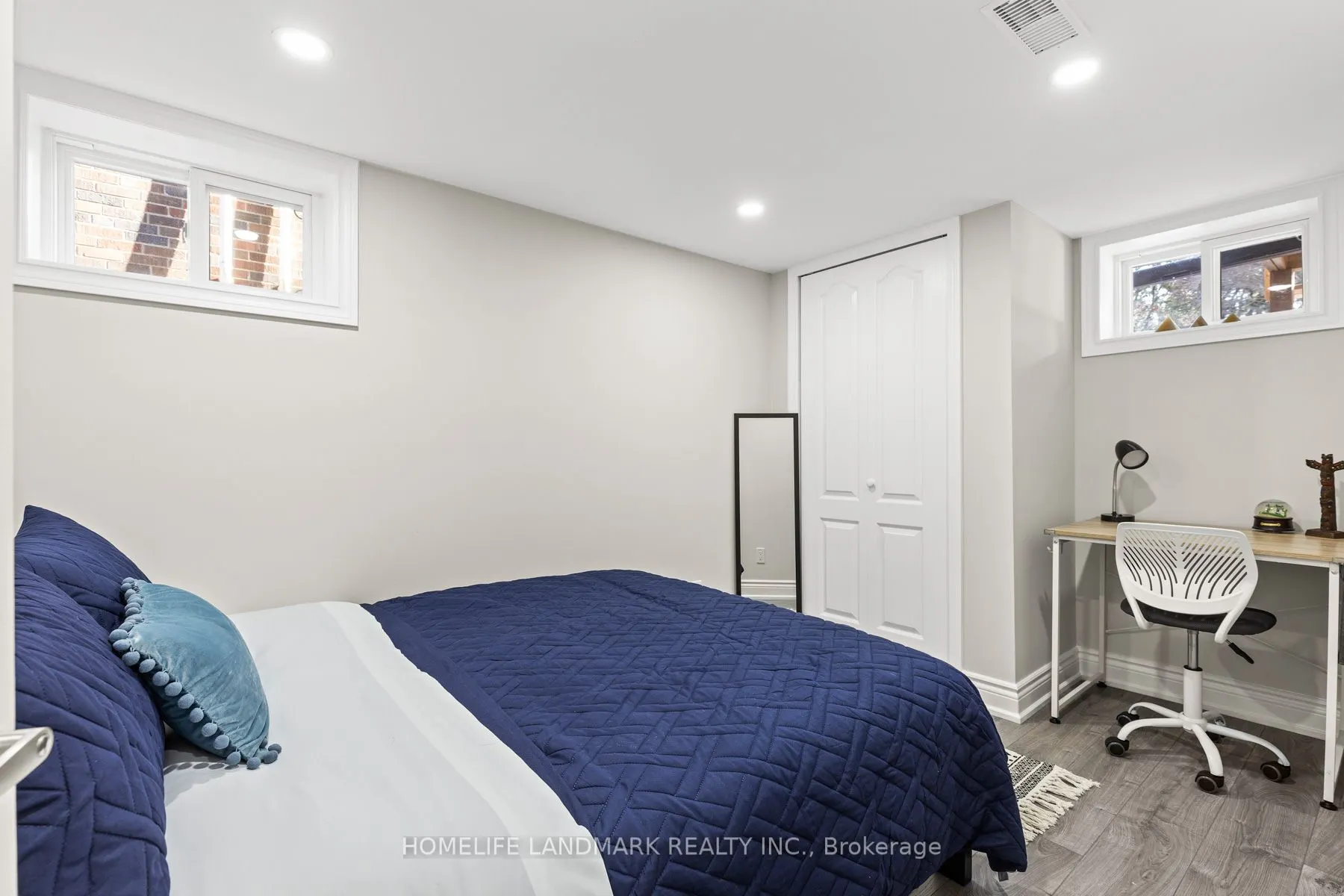 107 Parklea Drive