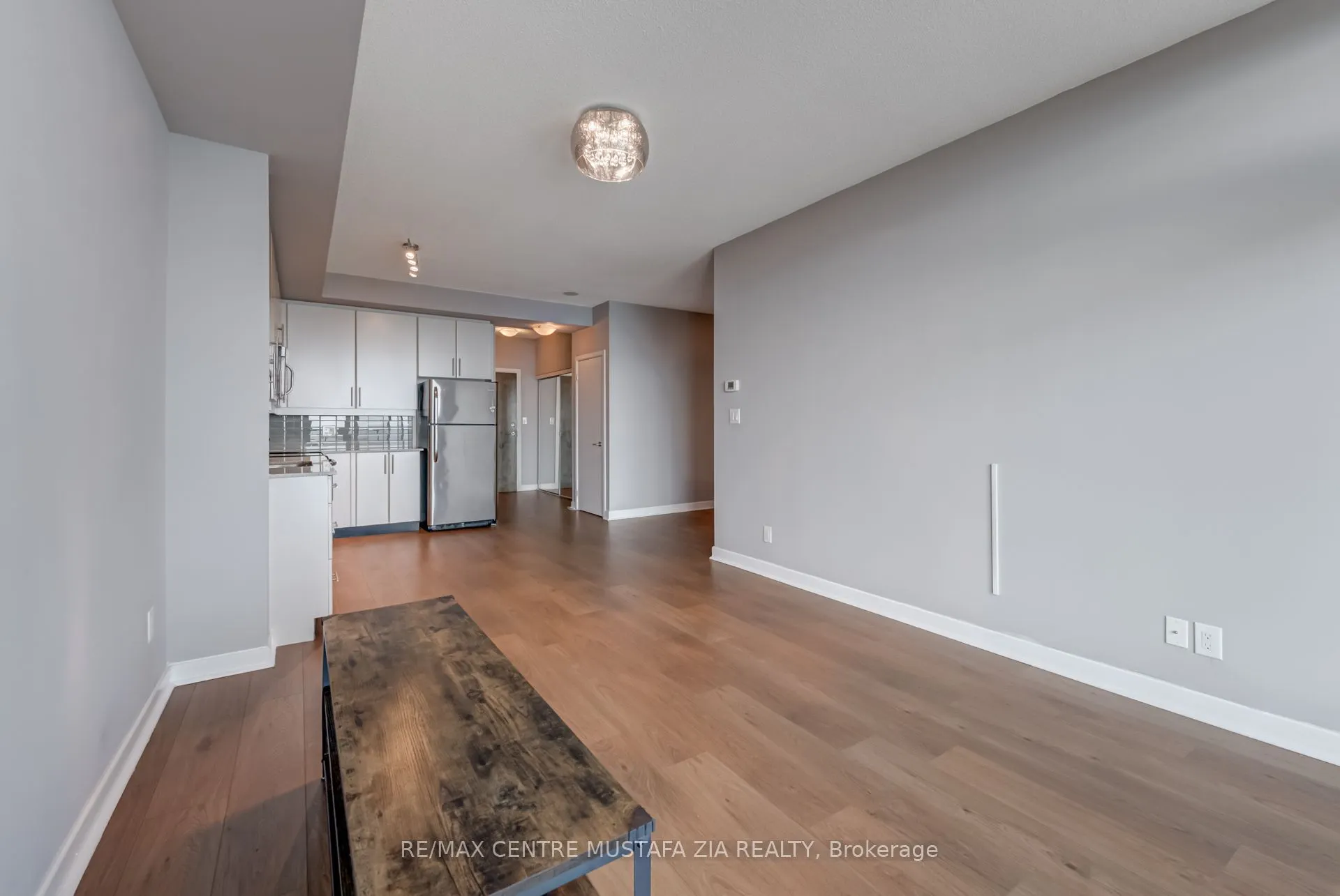 33 Bay Street, #4110
