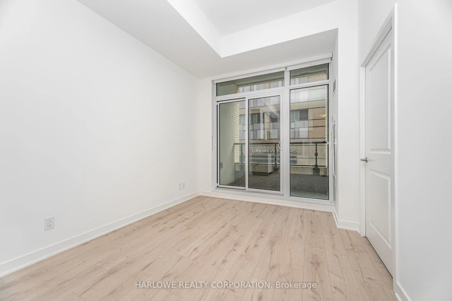 543 Richmond Street W, #201