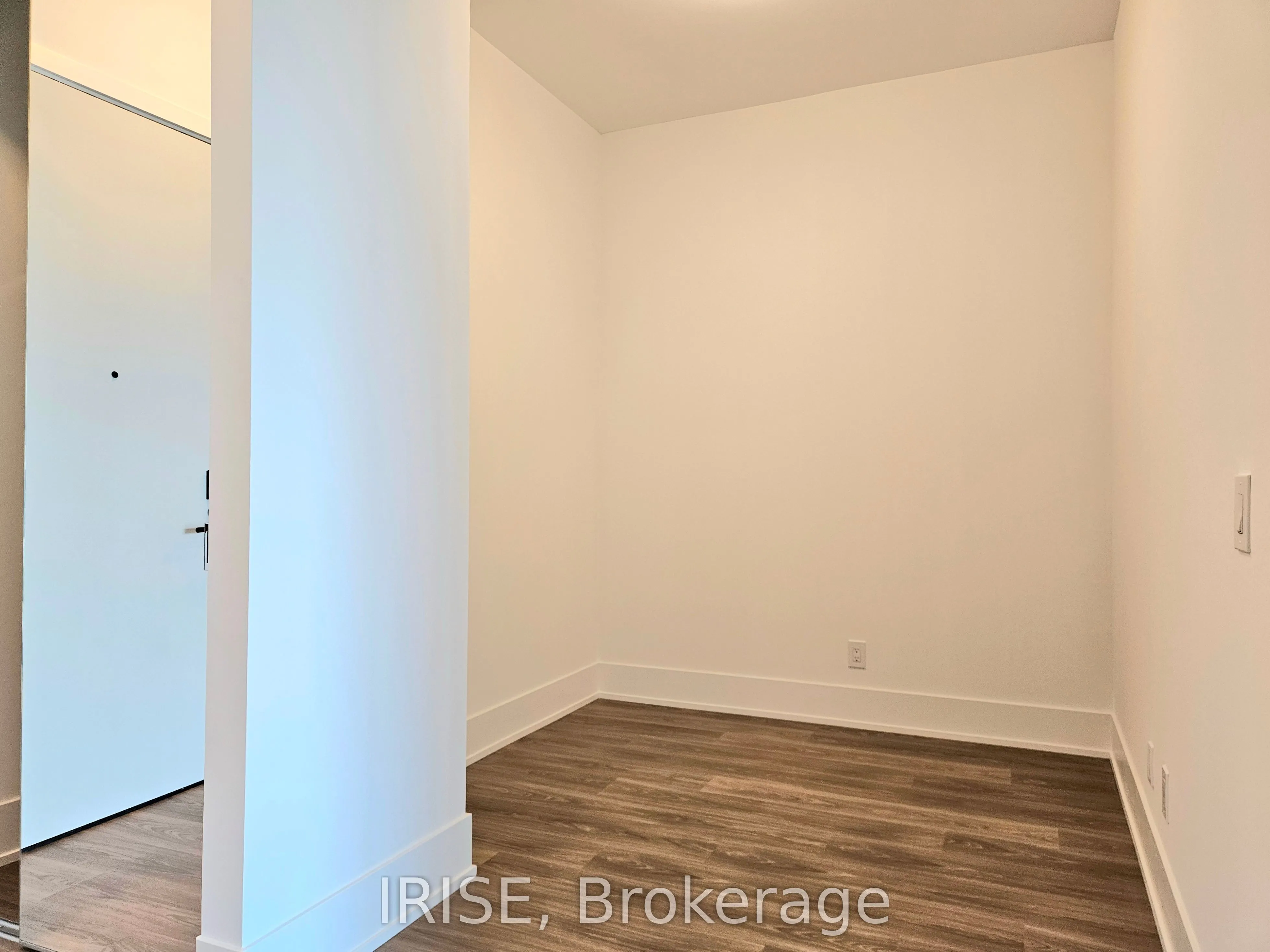 115 Denison Avenue, #508