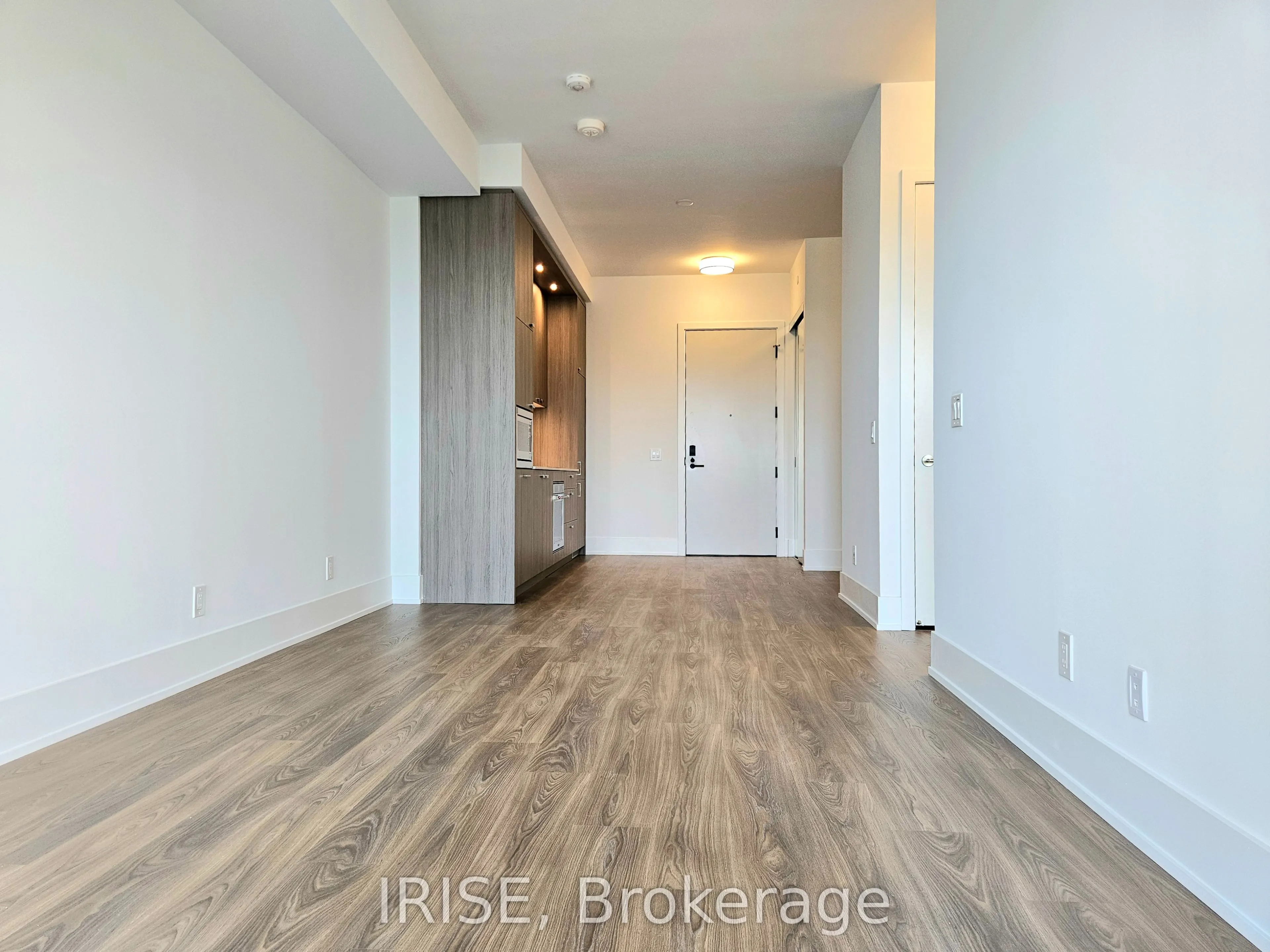 115 Denison Avenue, #508