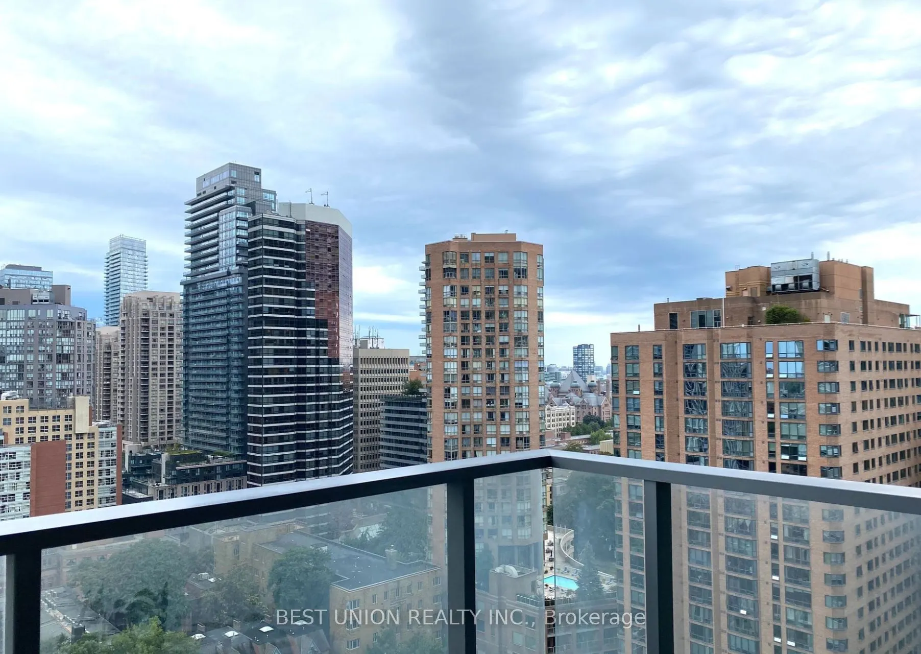 75 St Nicholas Street, #1803