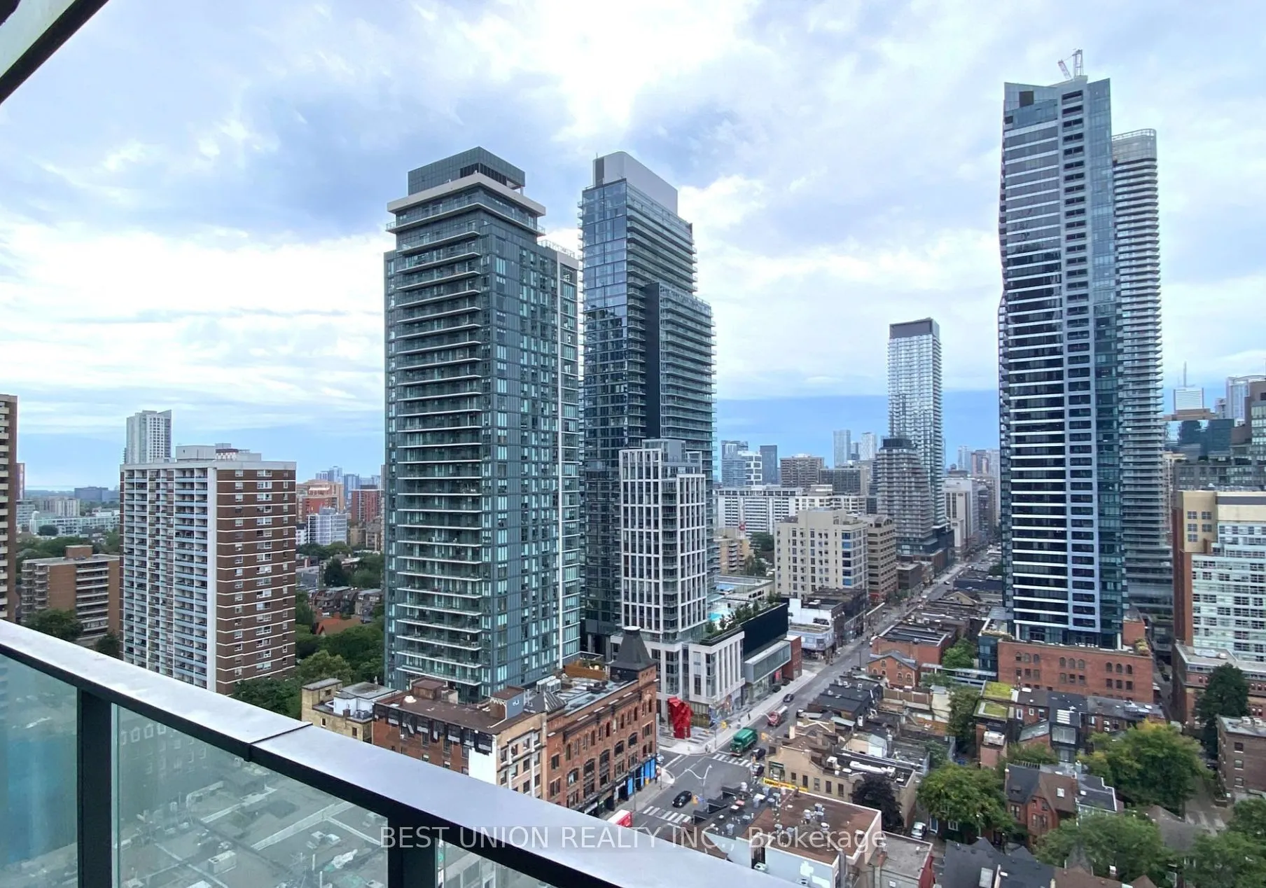 75 St Nicholas Street, #1803
