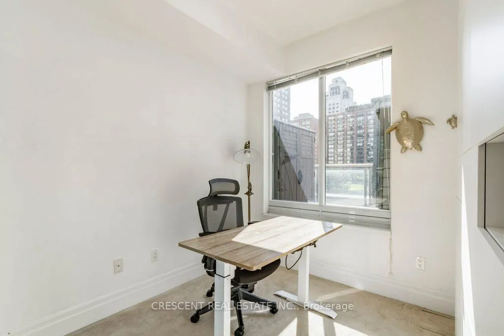 35 Balmuto Street, #701