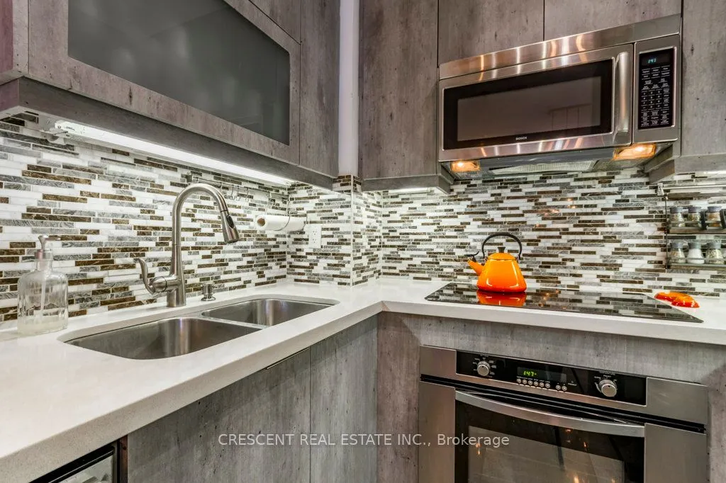 35 Balmuto Street, #701