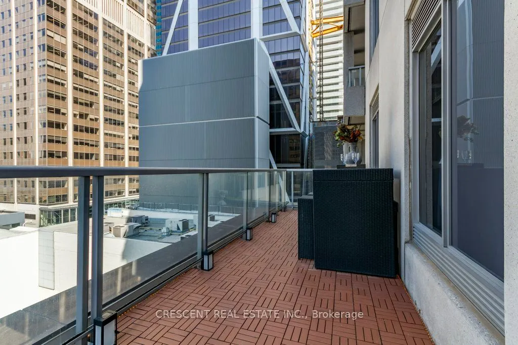 35 Balmuto Street, #701