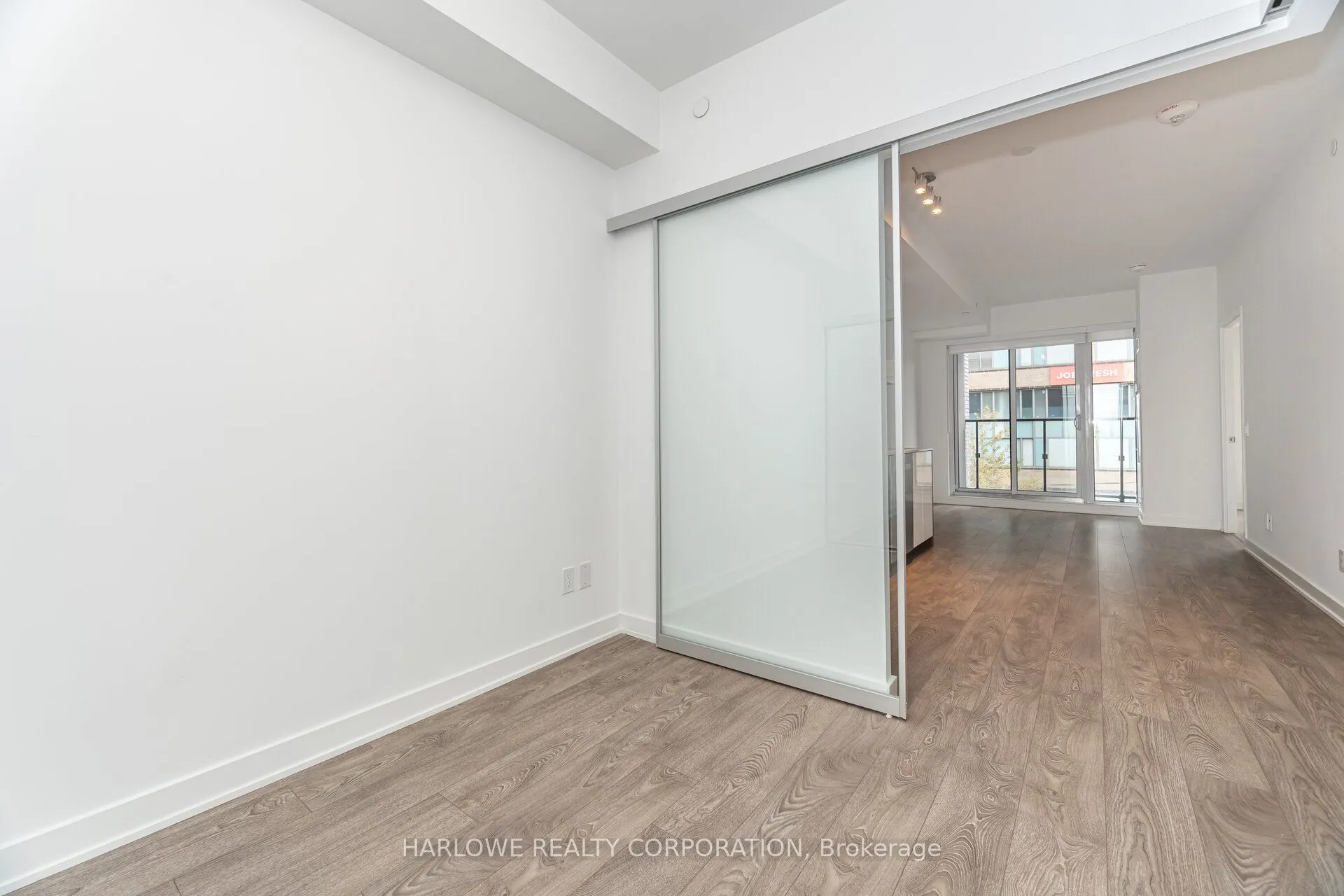 543 Richmond Street W, #310