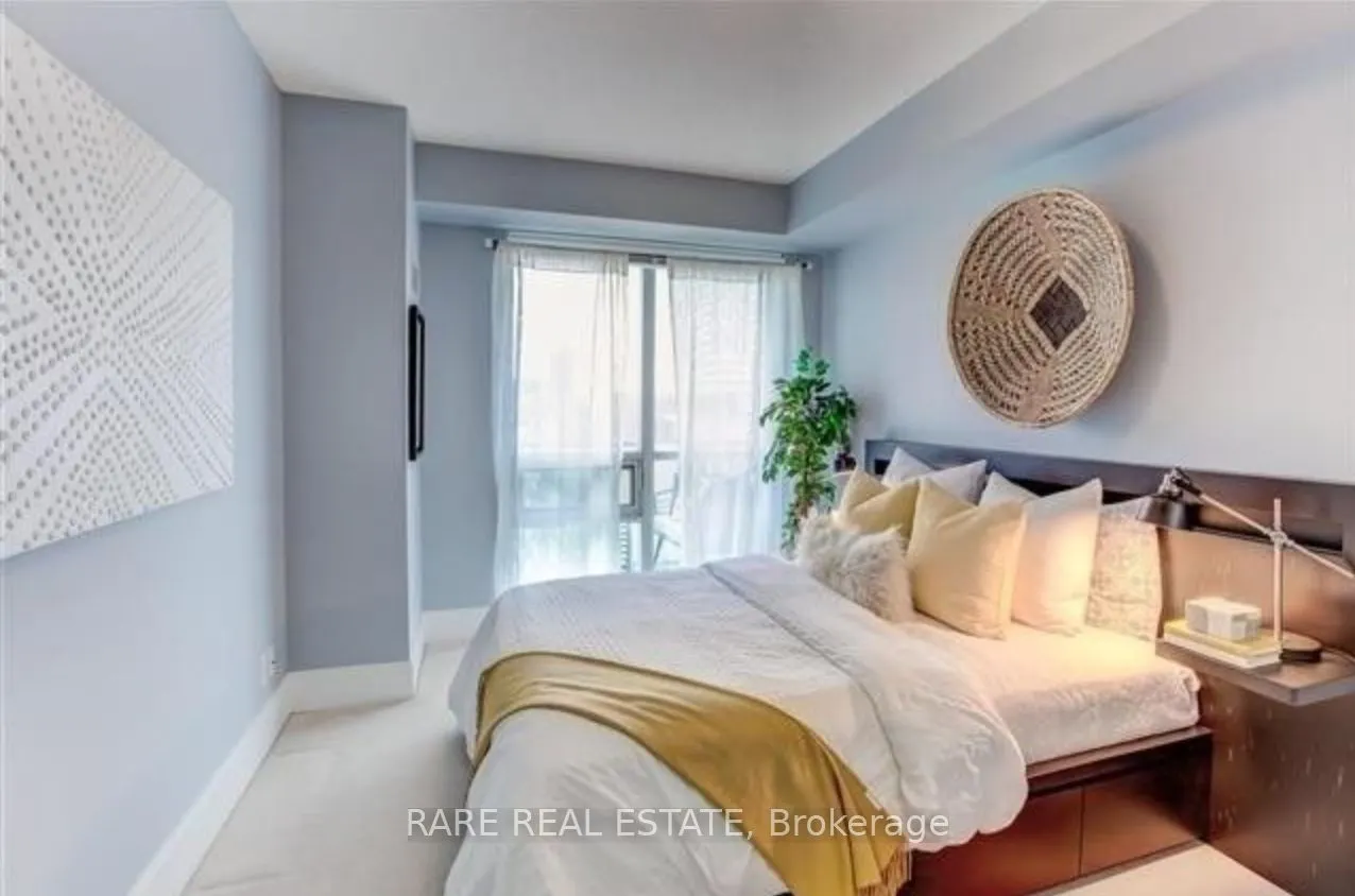 70 Roehampton Avenue, #1322