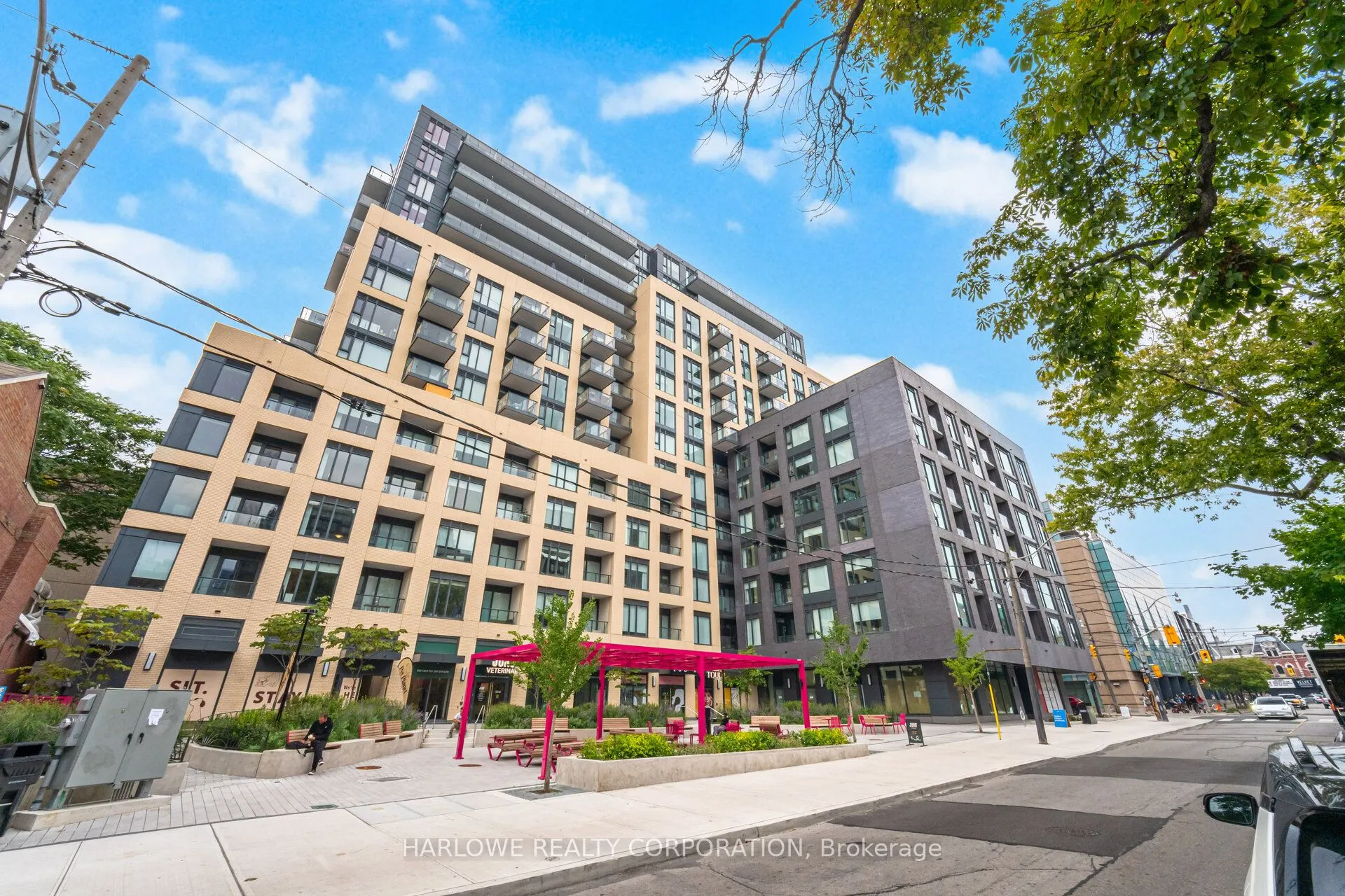 543 Richmond Street W, #320