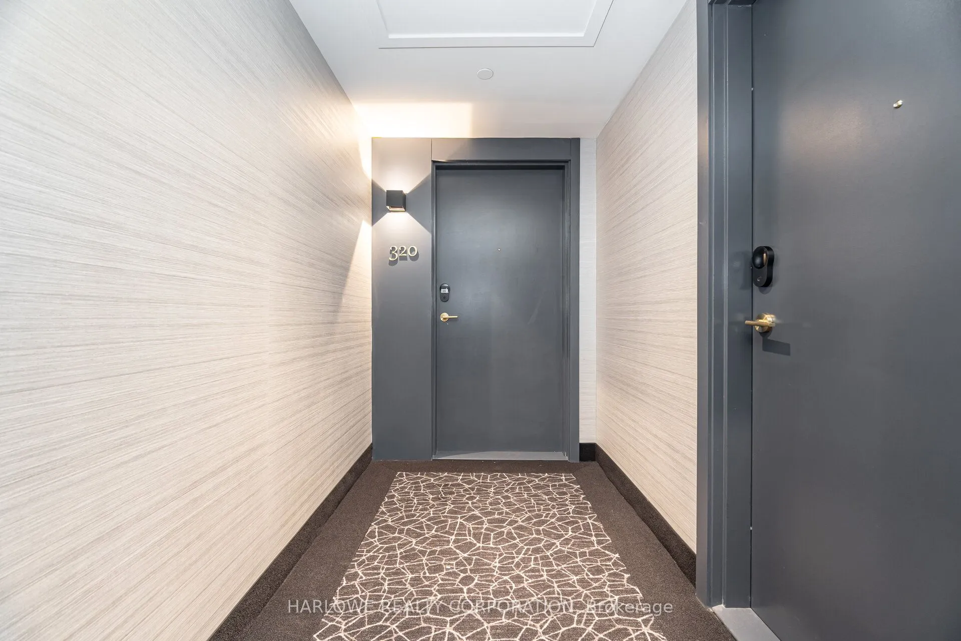 543 Richmond Street W, #320