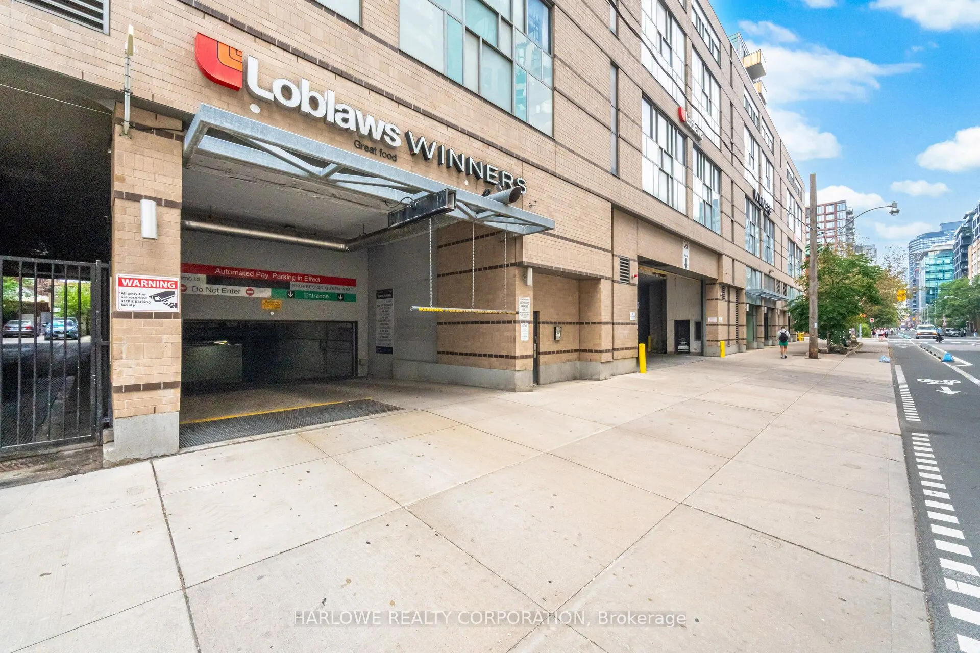 543 Richmond Street W, #320